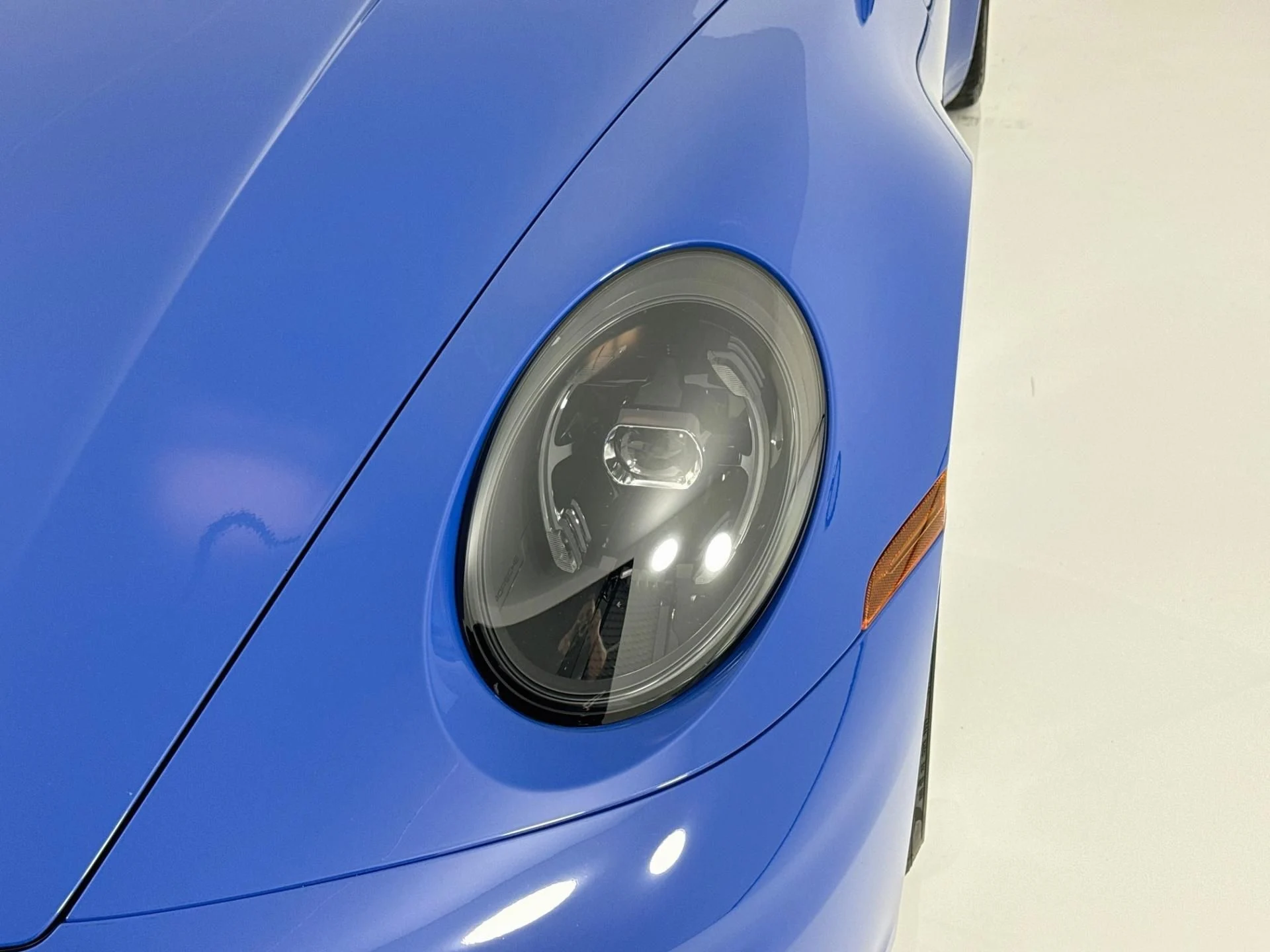 mph062_465175579_Used_2025_Porsche_911_Carrera_1793206571_d259a64846