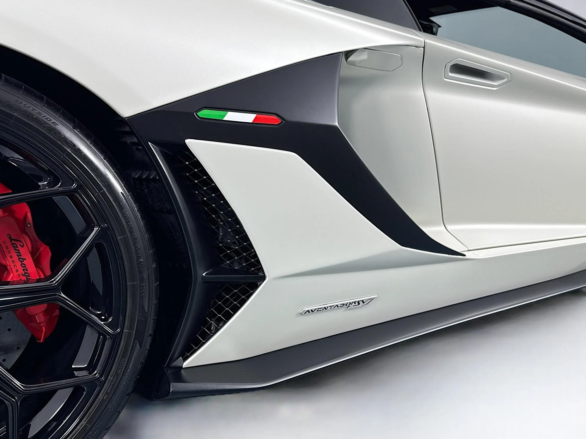 mph062_486167316_Used_2020_Lamborghini_Aventador_LP_770_4_SVJ_Roadster_1785777176_82c308a6e5