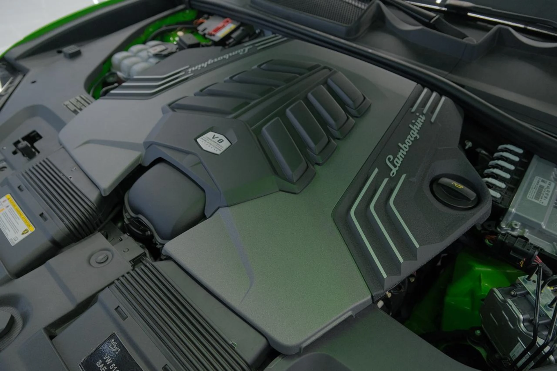 mph062_599375226_7451bdbce0fabd8c89a5407caa50b4d4_01c11ec332