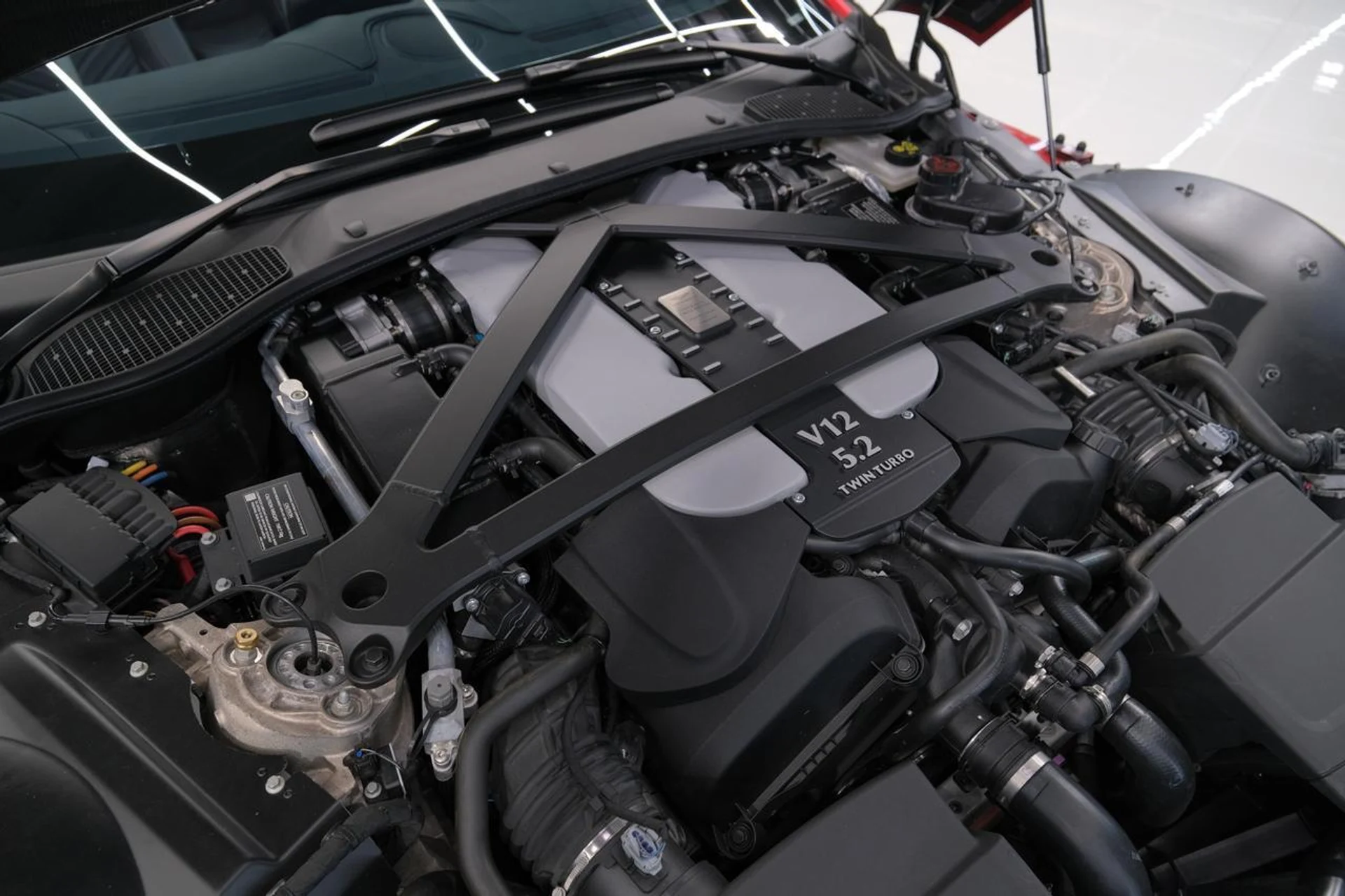 mph062_627345510_c28ed7dac69951275c76c2e90c1ab3ba_0da00fe19a