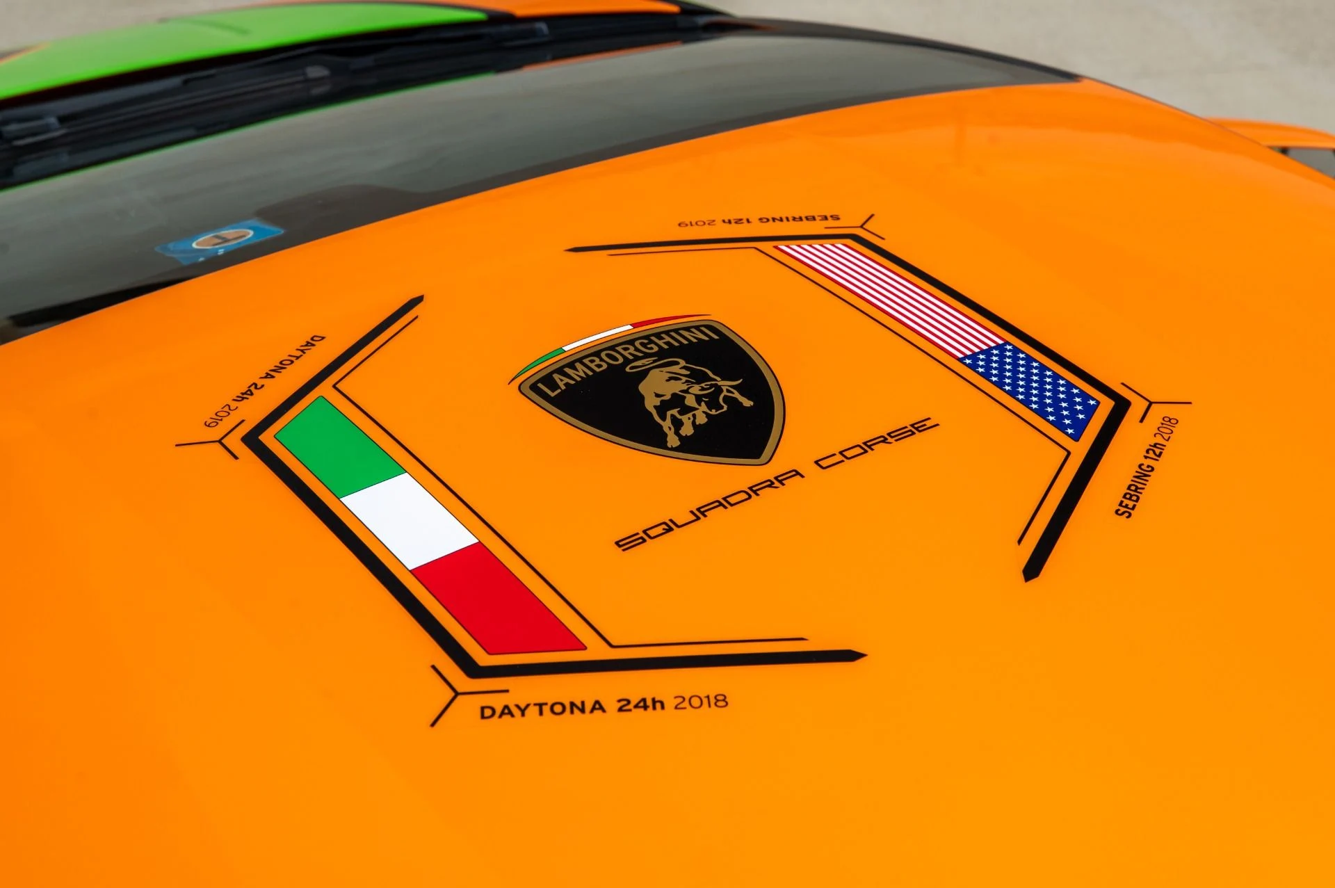 mph062_656139340_Used_2021_Lamborghini_Huracan_EVO_1753824342_1a566bbe2f