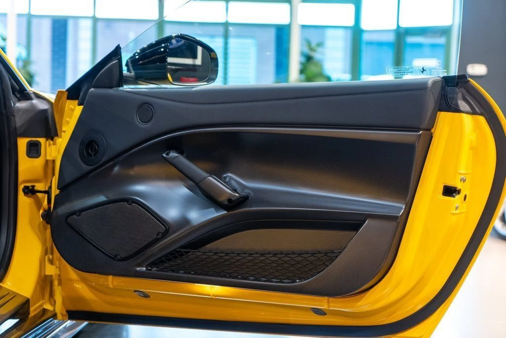mph062_771065537_dbe8ec7216027570409ef7721e8c79c7_054502a1cd