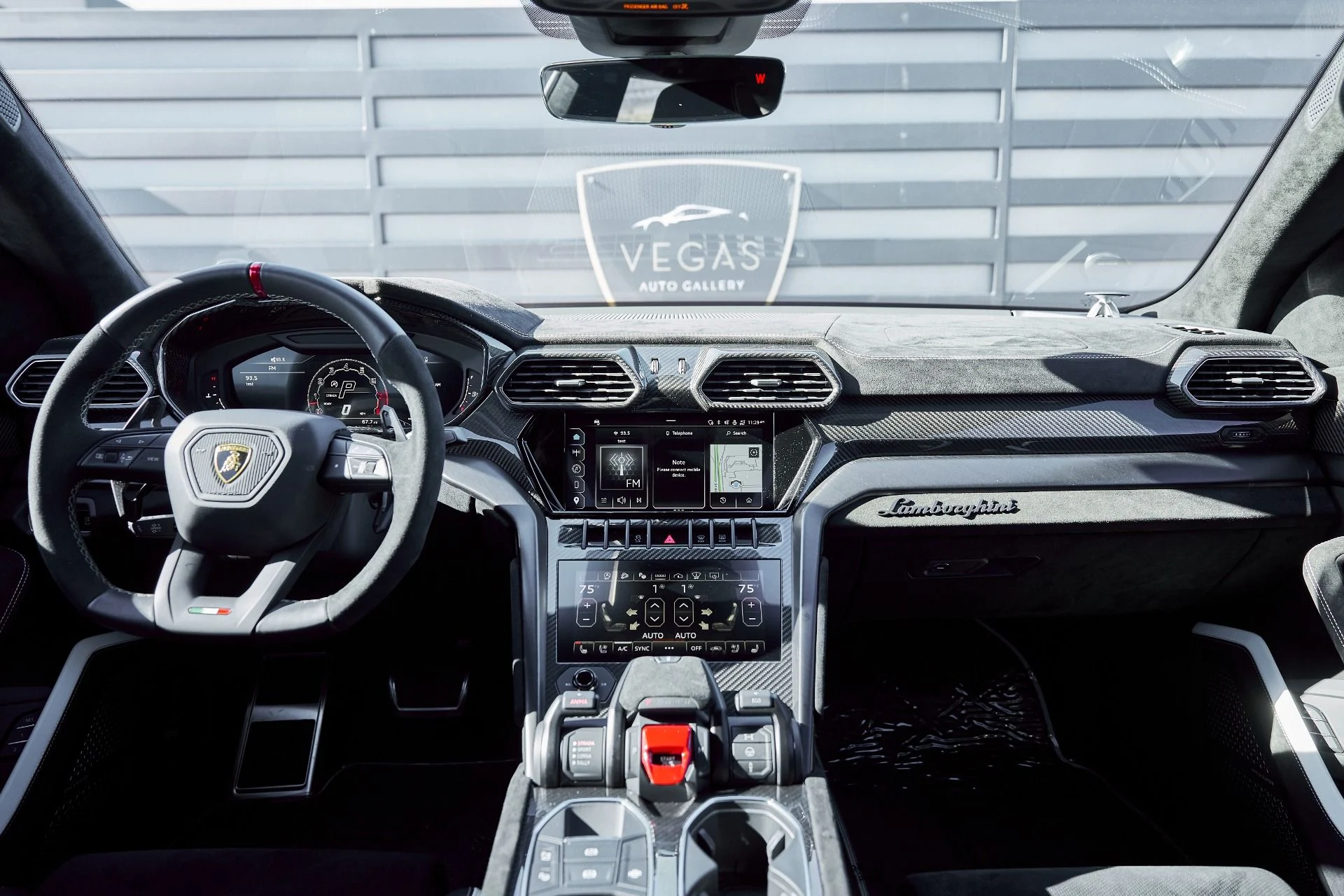 mph062_7826666_Used_2024_Lamborghini_Urus_Performante_1767668057_d744695b11