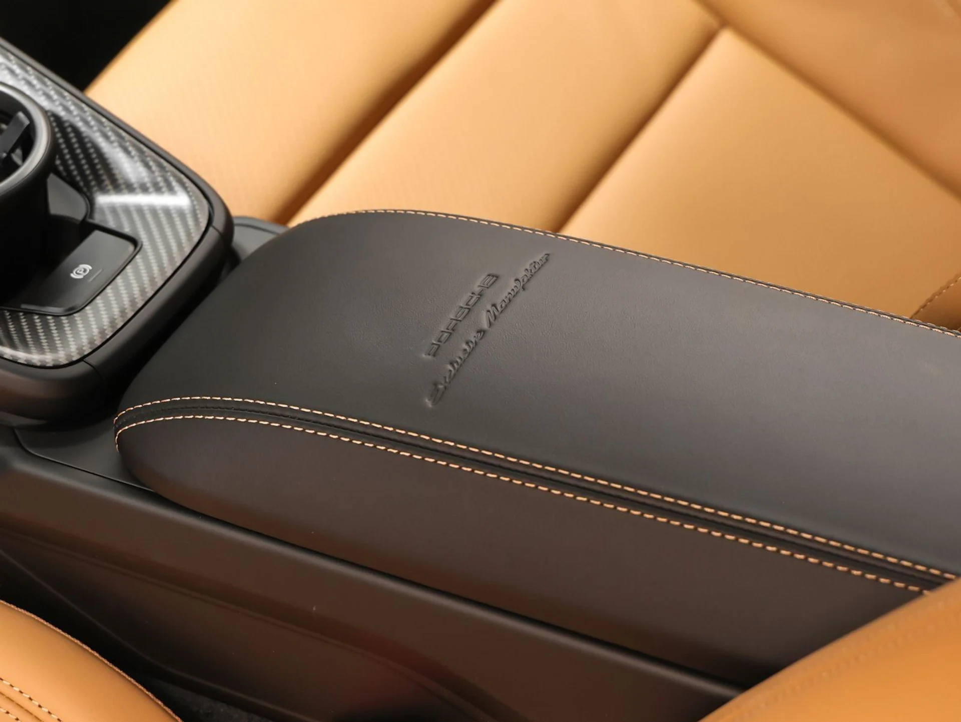 mph062_810576128_63_5f2ed1d591