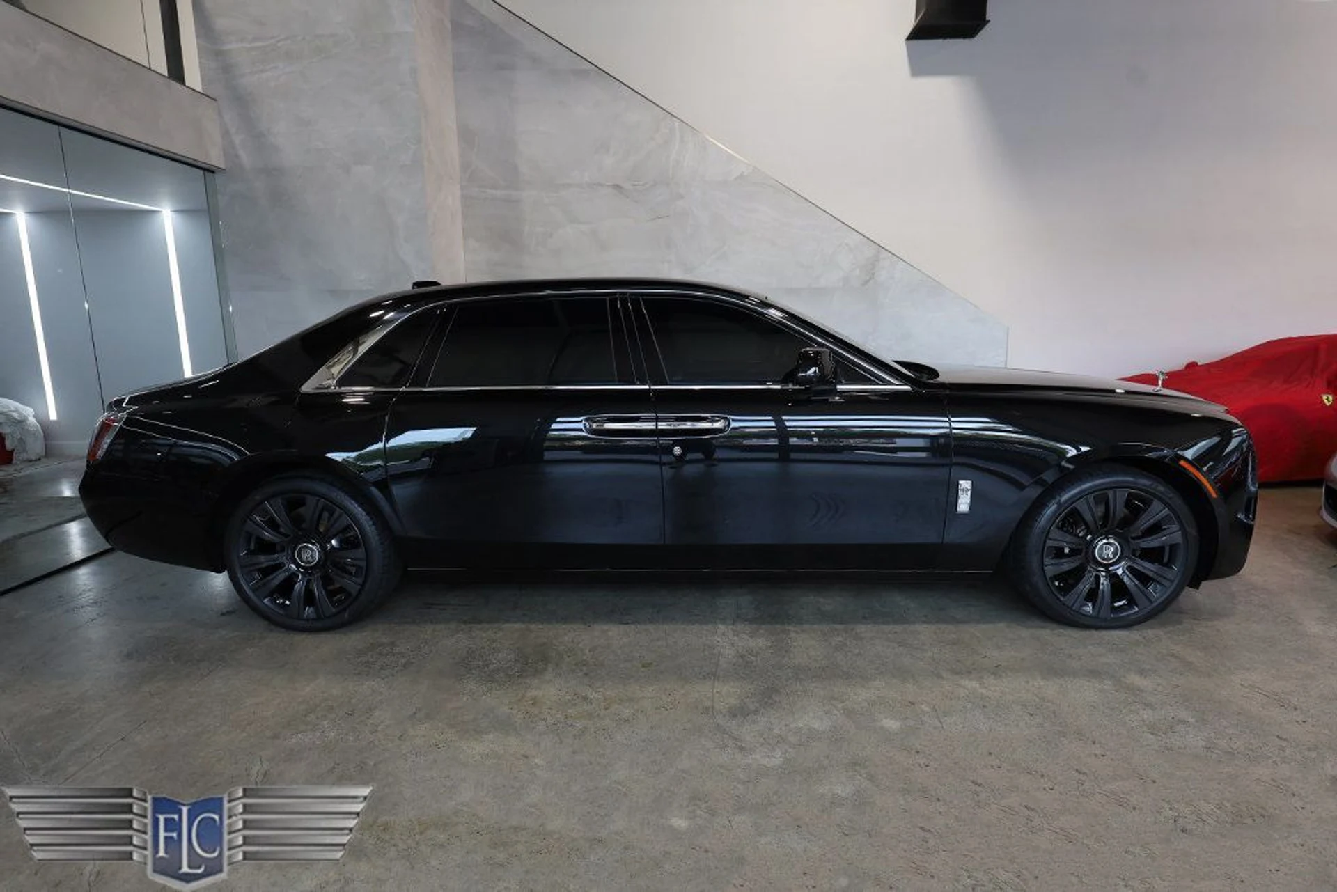 mph062_823961406_used_2021_rolls_royce_ghost_ewb_sedan_9689_23033984_63_1024_ab9fd78f99