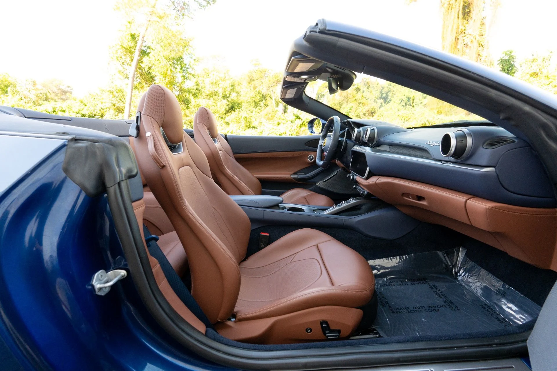 mph062_835823110_Used_2022_Ferrari_Portofino_M_1761343273_af0cd9bd29