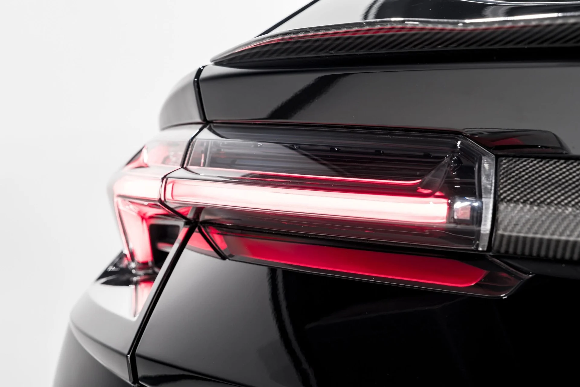 mph062_843471019_62a308d52b47ad9abfea79afb59f3505x_c32a647834