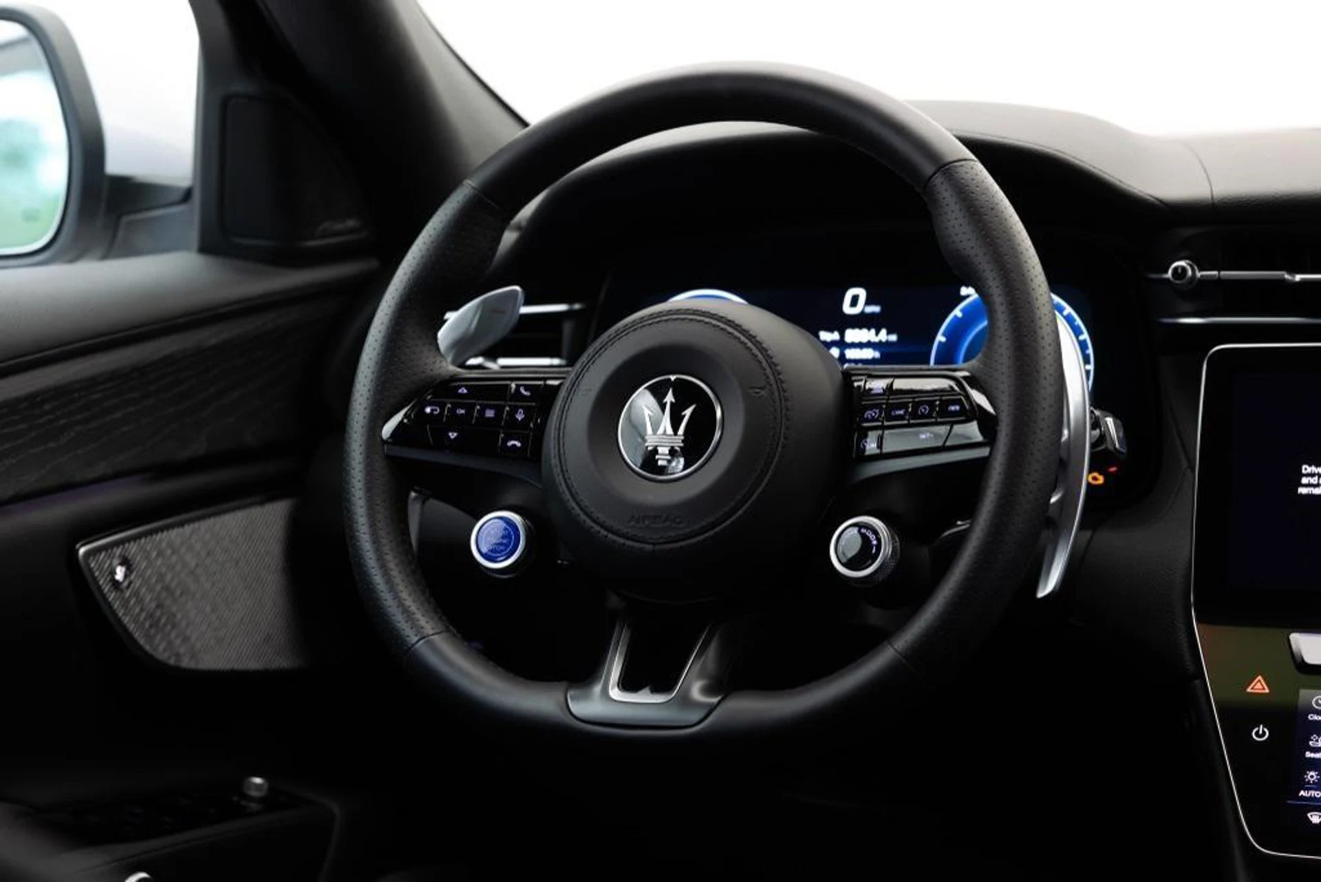 mph062_861467168_j_Nsu_Ej_Cw_EMH_Ur_Ugs_O5_VFS_Kr_EH_Mk_9f1b6b2401