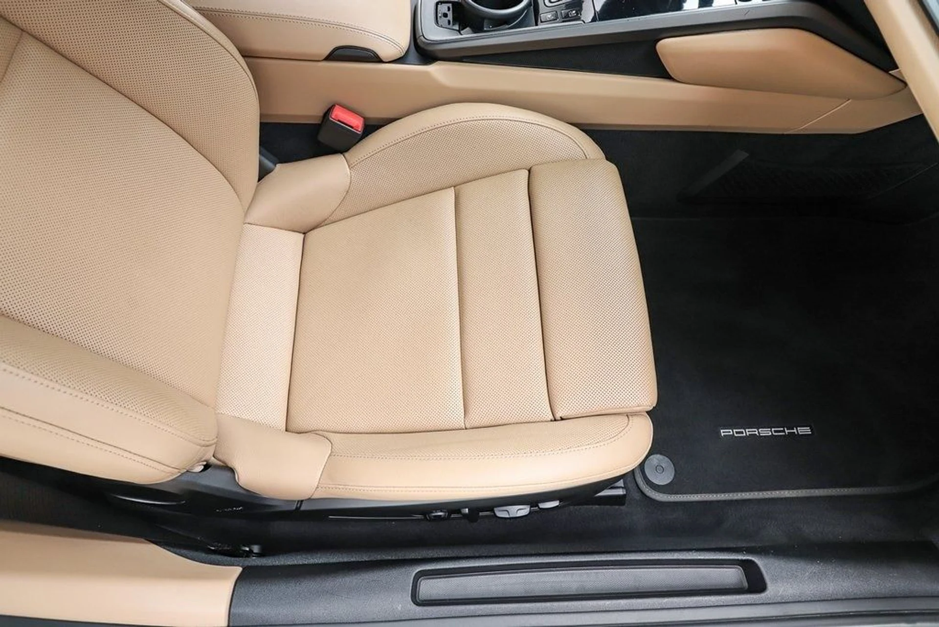 mph062_862835538_714e180121680c2ae038946ca5df68e1x_f90c765e0c