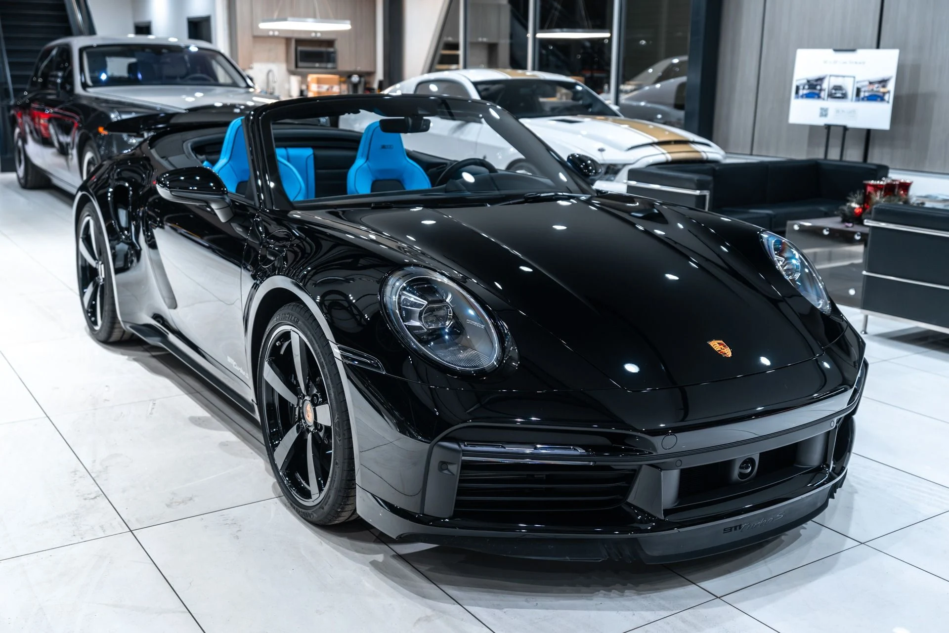 mph062_912288423_11198_p63_l_7928b40614