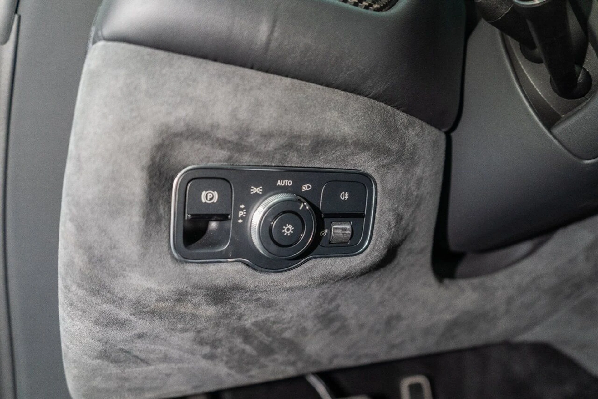 mph062_952351695_926c127db8_1280_b70617393e