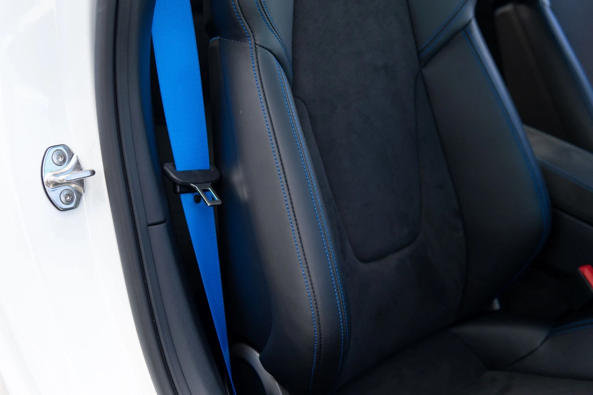 mph062_980220757_Used_2022_Porsche_911_GT_3_1769096243_cab6d622c9