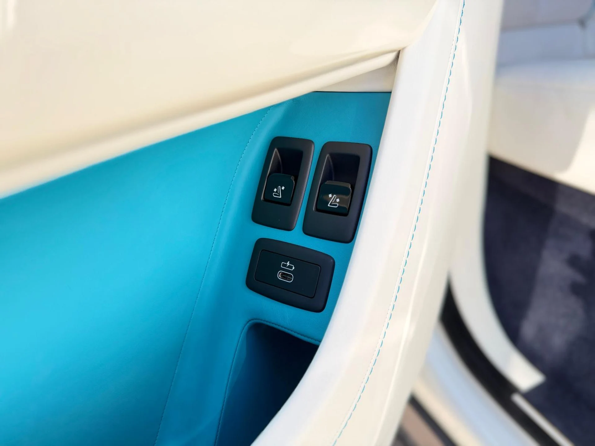 mph062_986491820_Whats_App_Image_2026_01_27_at_2_54_48_PM_53_068960a8ad