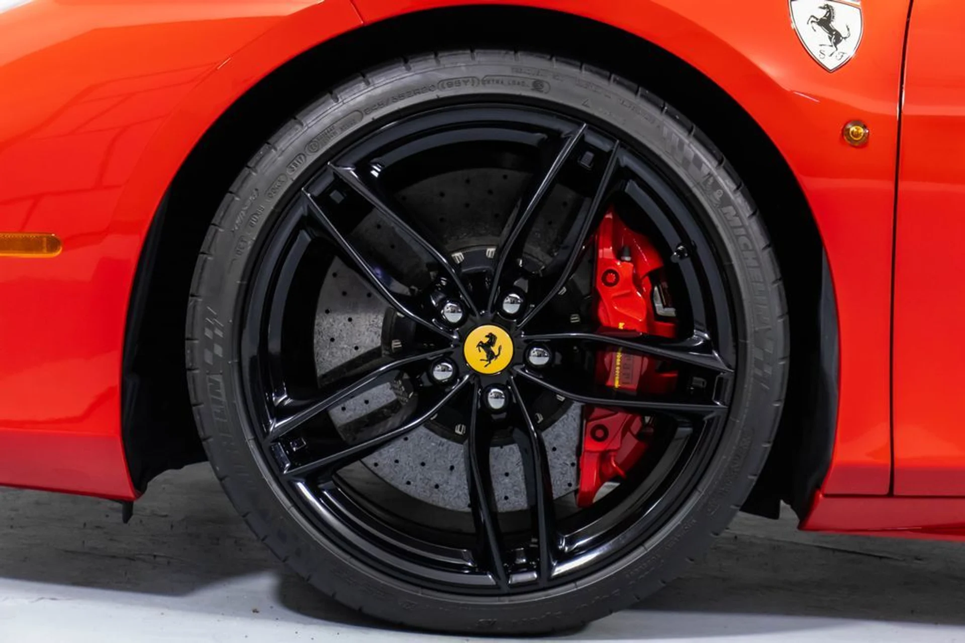 mph062_992215906_432e559a238eec655de4eb4bbbb9c962x_e429edc590