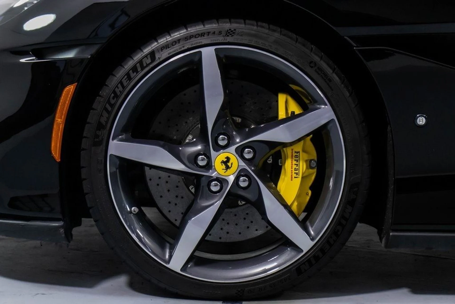 mph062_993732851_4df37d21c13fa5521989de6f20674bfbx_df20af95b8