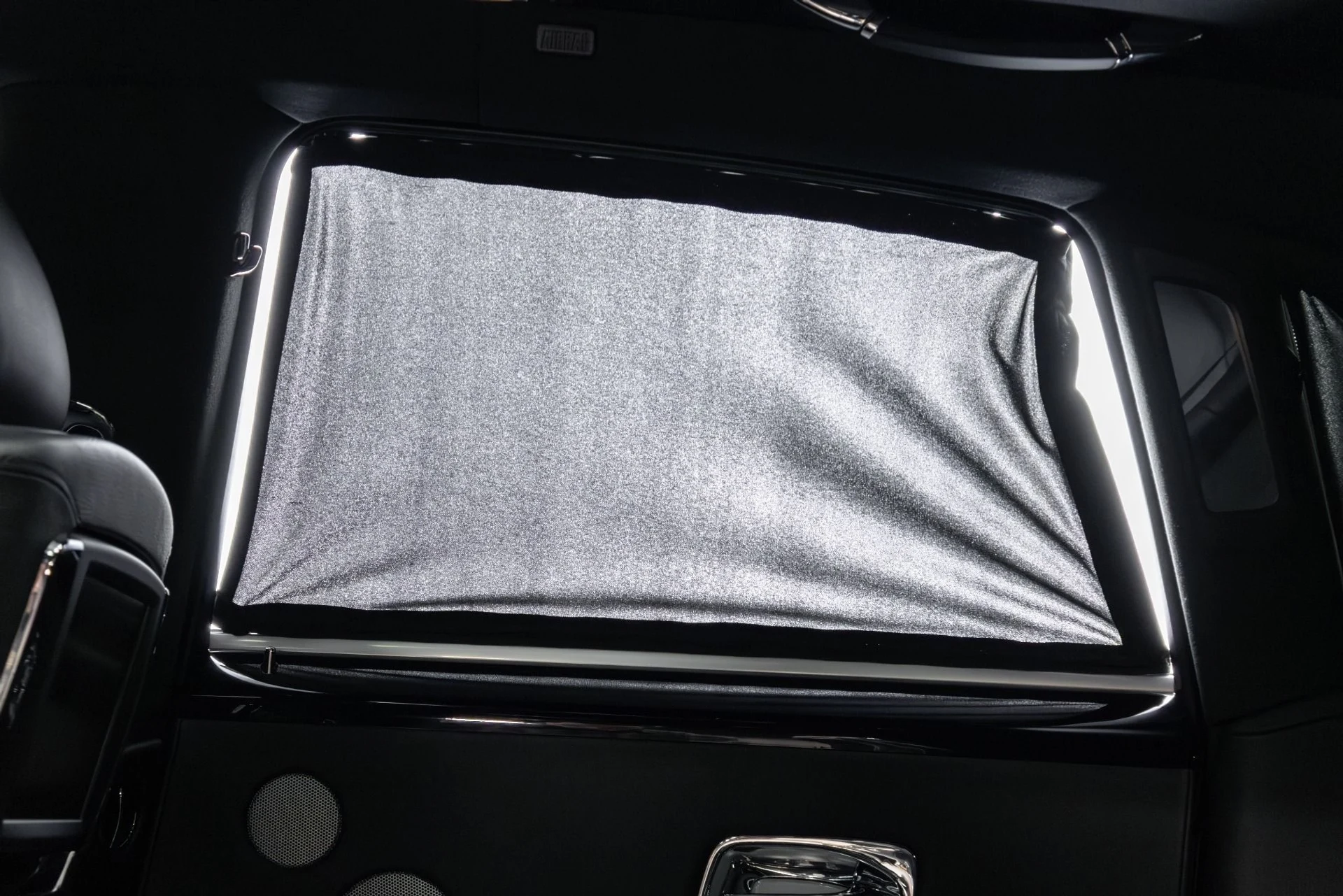 mph063_1116184551_Used_2011_Rolls_Royce_Ghost_Base_1762877304_6632b5a870