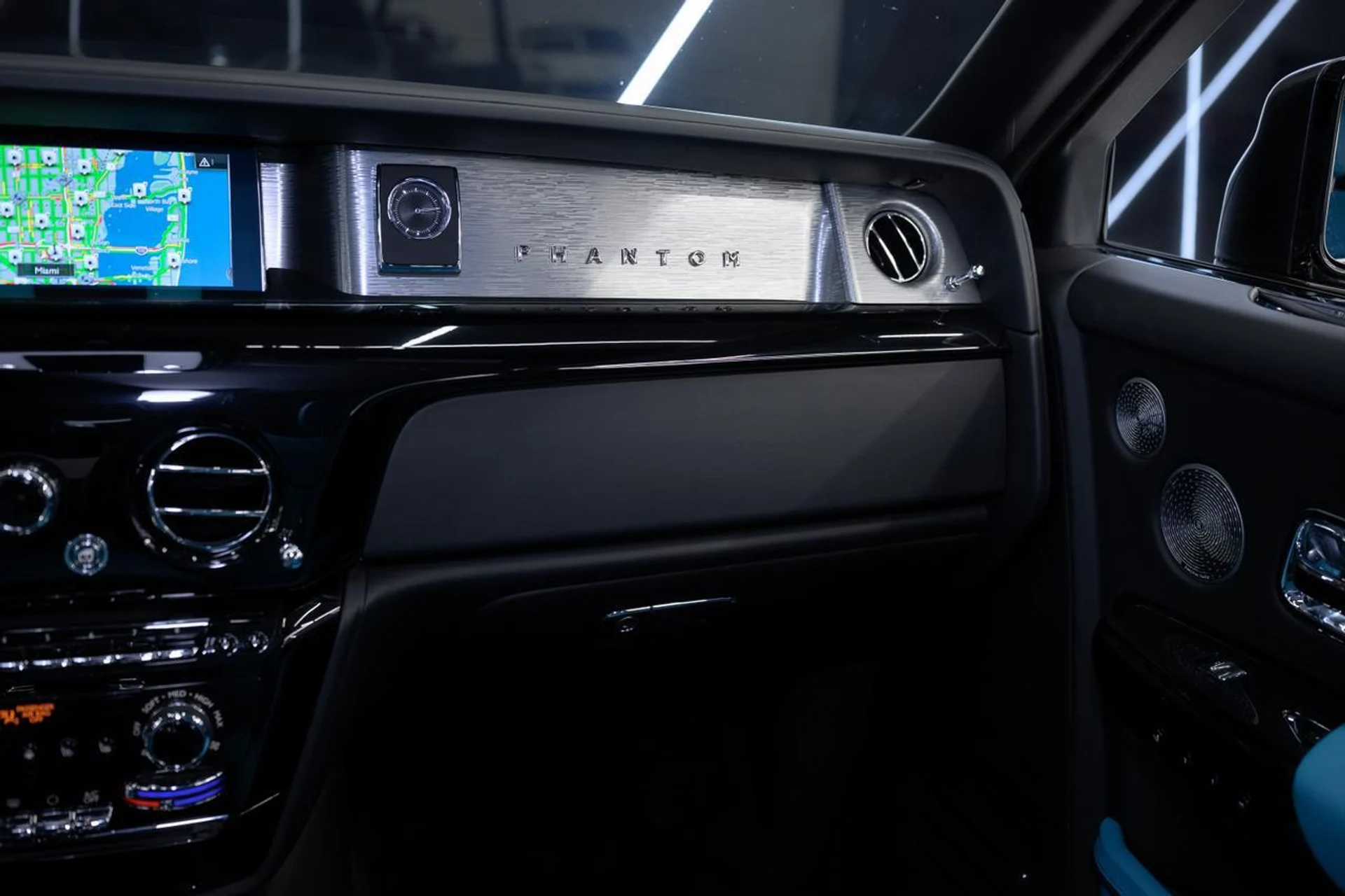 mph063_1159387080_974118ec24d1e31422879799c7f31b06_7b81b21895