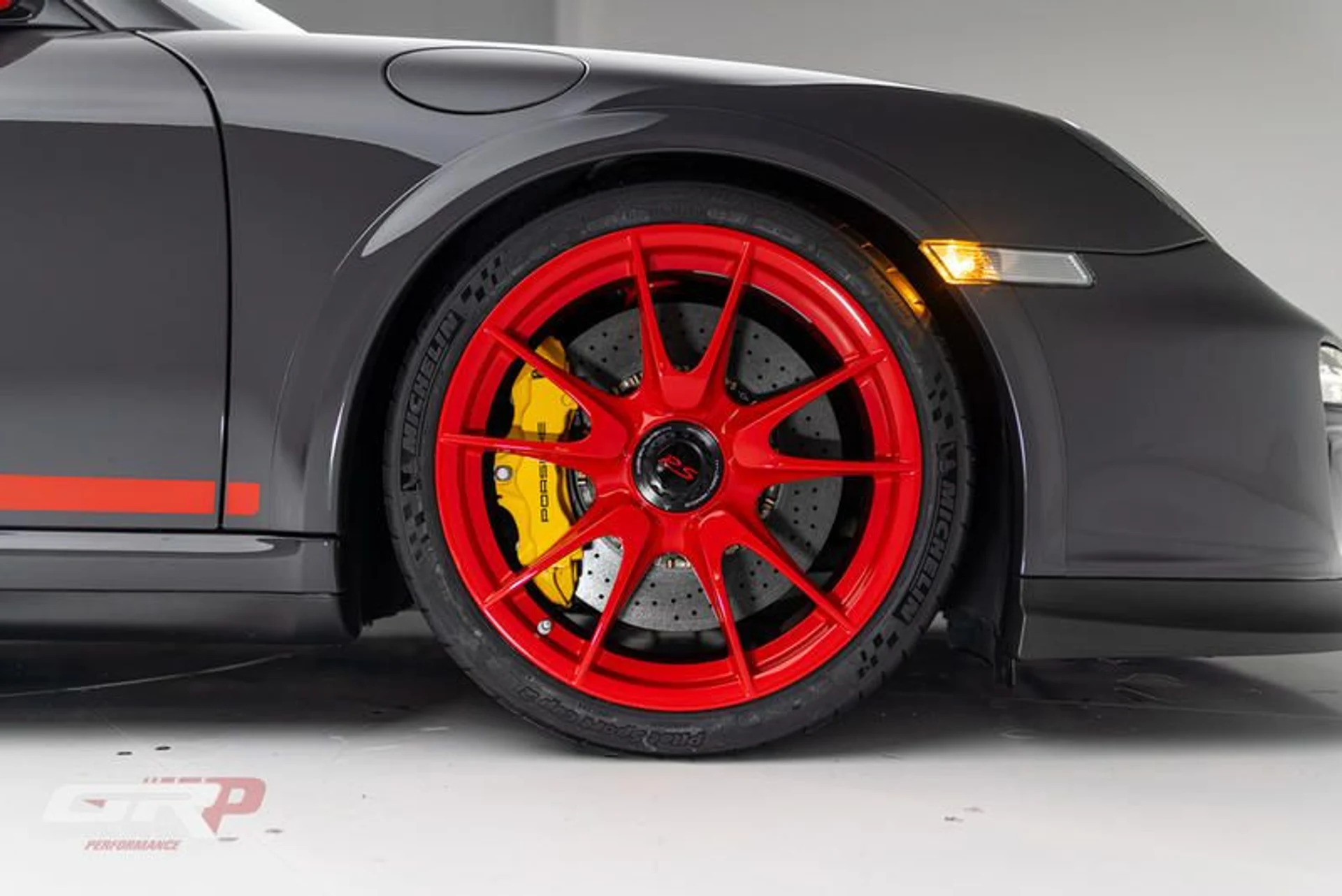 mph063_1190071034_C55_F456_F_1_B25_4_CCD_9_D5_E_FB_15_A23_F523_D_0da664bd58