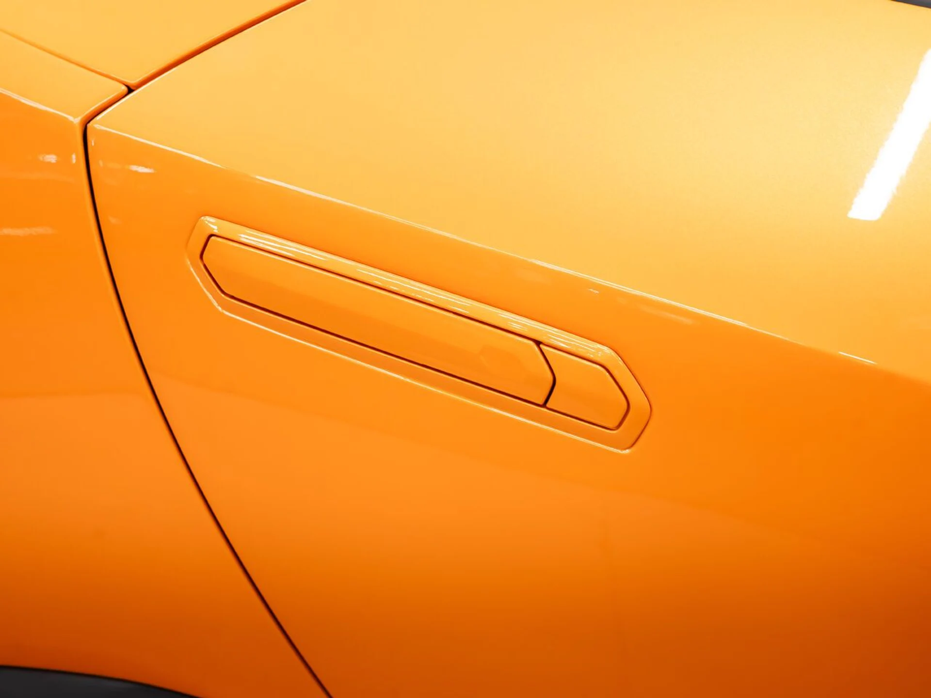 mph063_1210700256_lamborghini_huracan_2023_fa60f36263