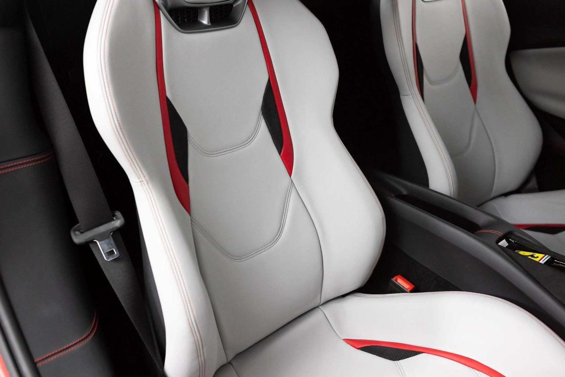 mph063_1229260070_Used_2024_Ferrari_296_GTB_1777367567_4ae1d117d9