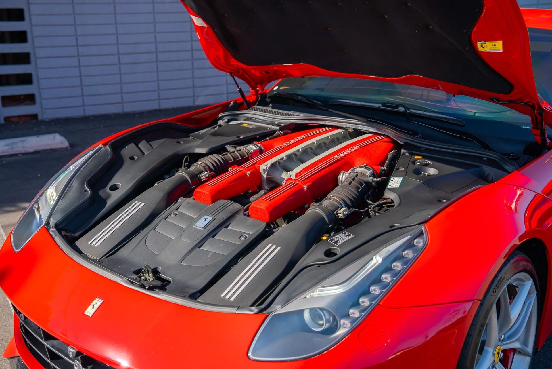 mph063_1240191707_Used_2017_Ferrari_F12berlinetta_1762288750_b98833ec72