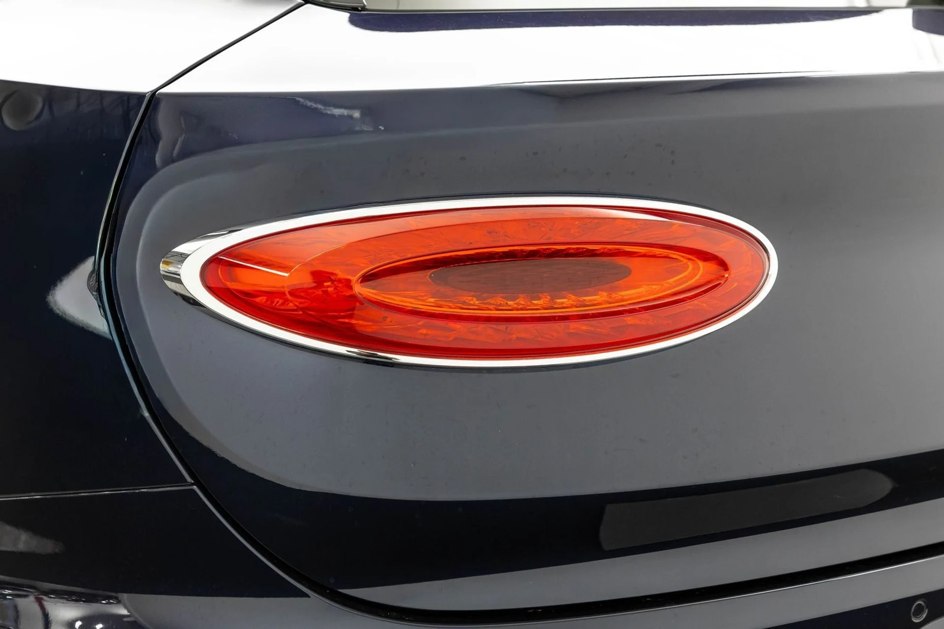 mph063_125332043_64_88c77cb947