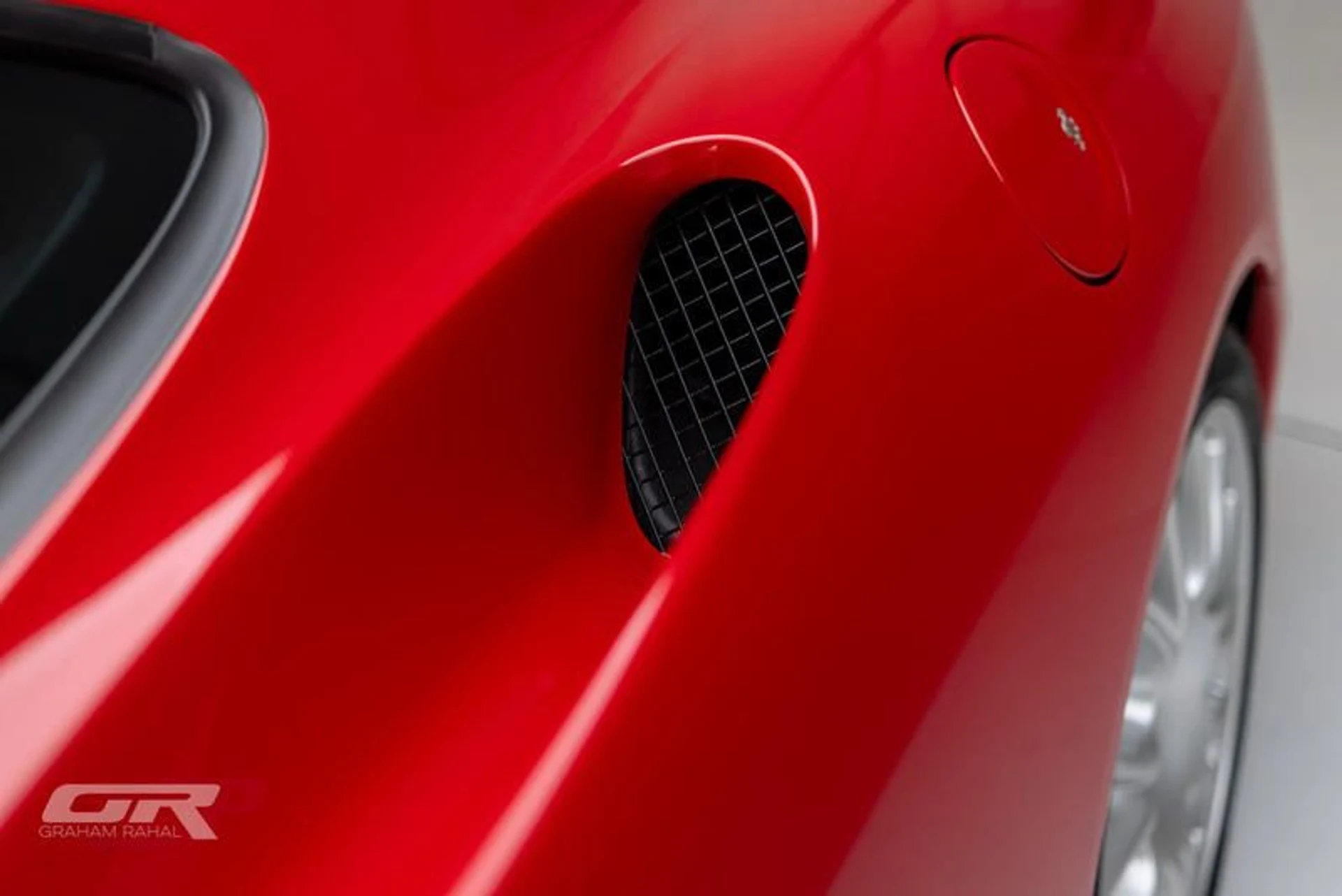 mph063_129159974_22_A7_A196_36_C6_4_C8_D_A89_C_F2_B1266_C2215_932399ad7d