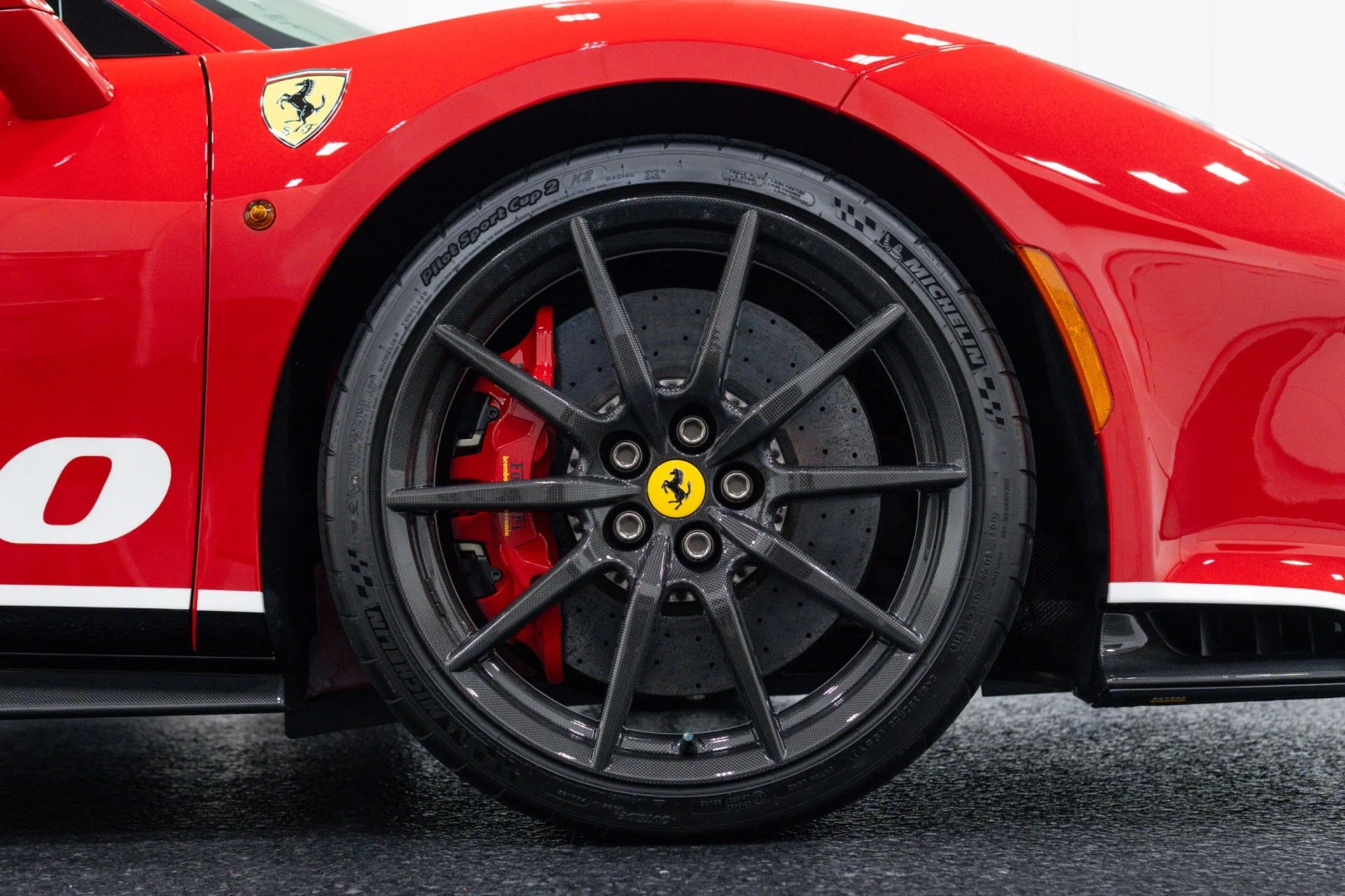 mph063_1299947695_Used_2020_Ferrari_488_Pista_1788470814_44ace3b76c