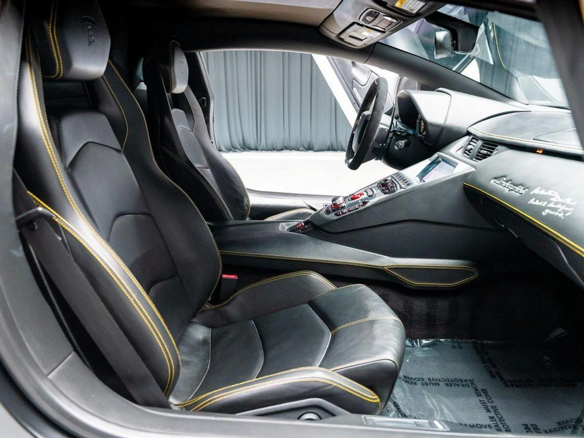 mph063_1386625403_b_Zf_Qa0c_79o_L_P1_Q_Ee_YO_Qs_Iny_Ek_2031ecb5eb