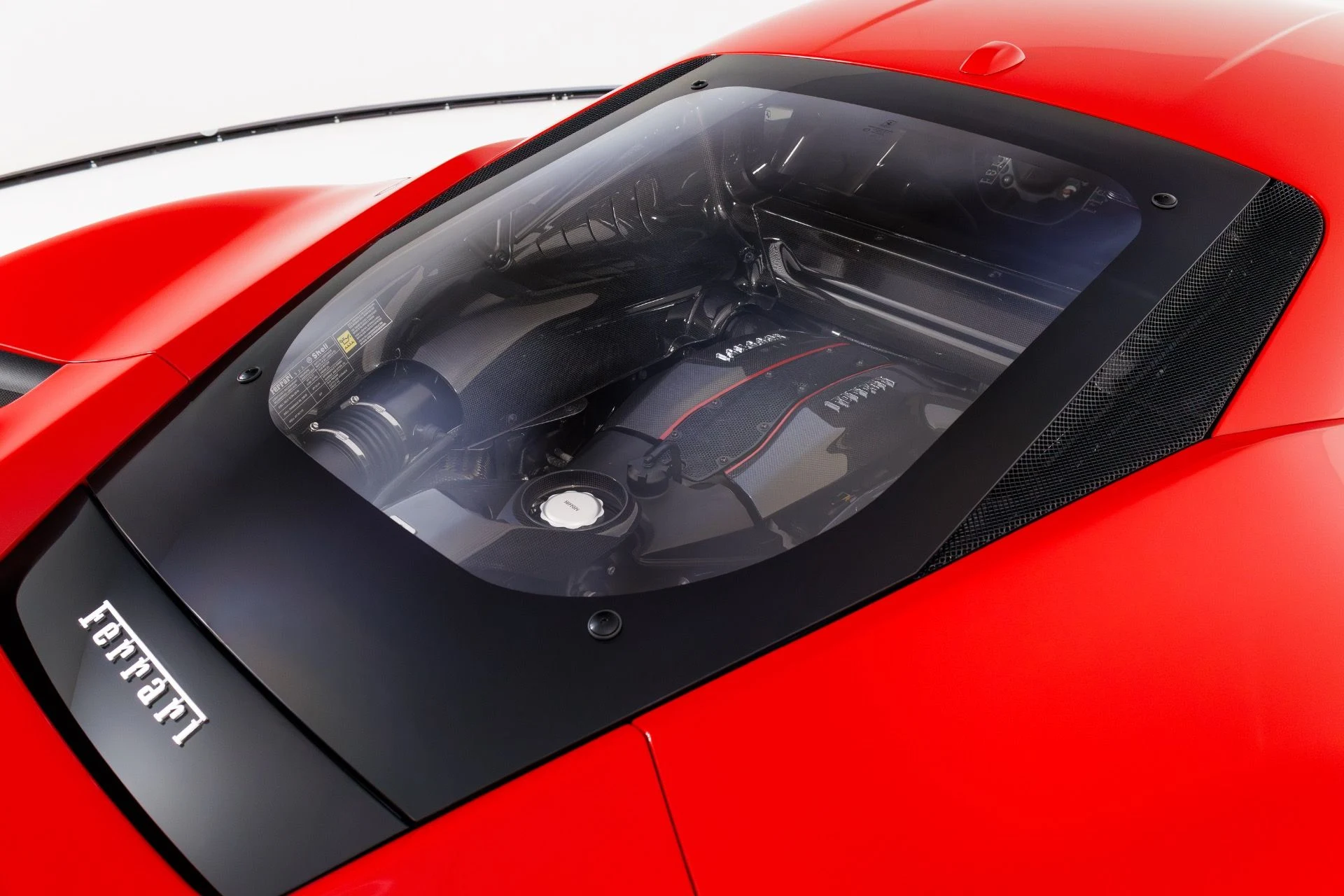 mph063_1441393513_Used_2019_Ferrari_488_Pista_1771977532_1b46d822a0