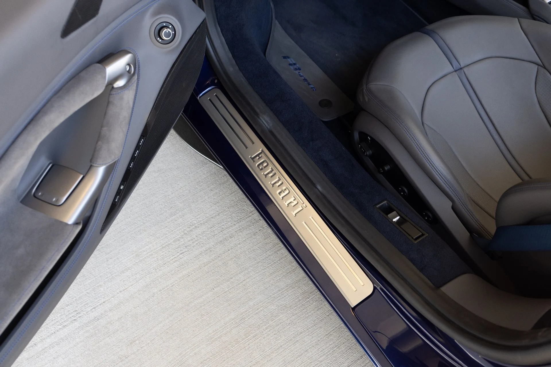 mph063_1464097960_Used_2022_Ferrari_F8_Spider_1778623083_28b6890905