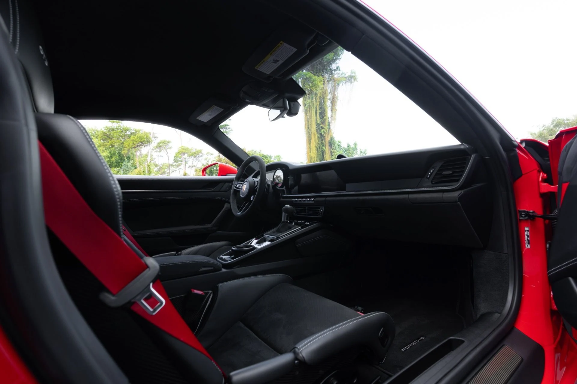 mph063_1521208720_Used_2022_Porsche_911_GT_3_1761760980_aa51301fc1