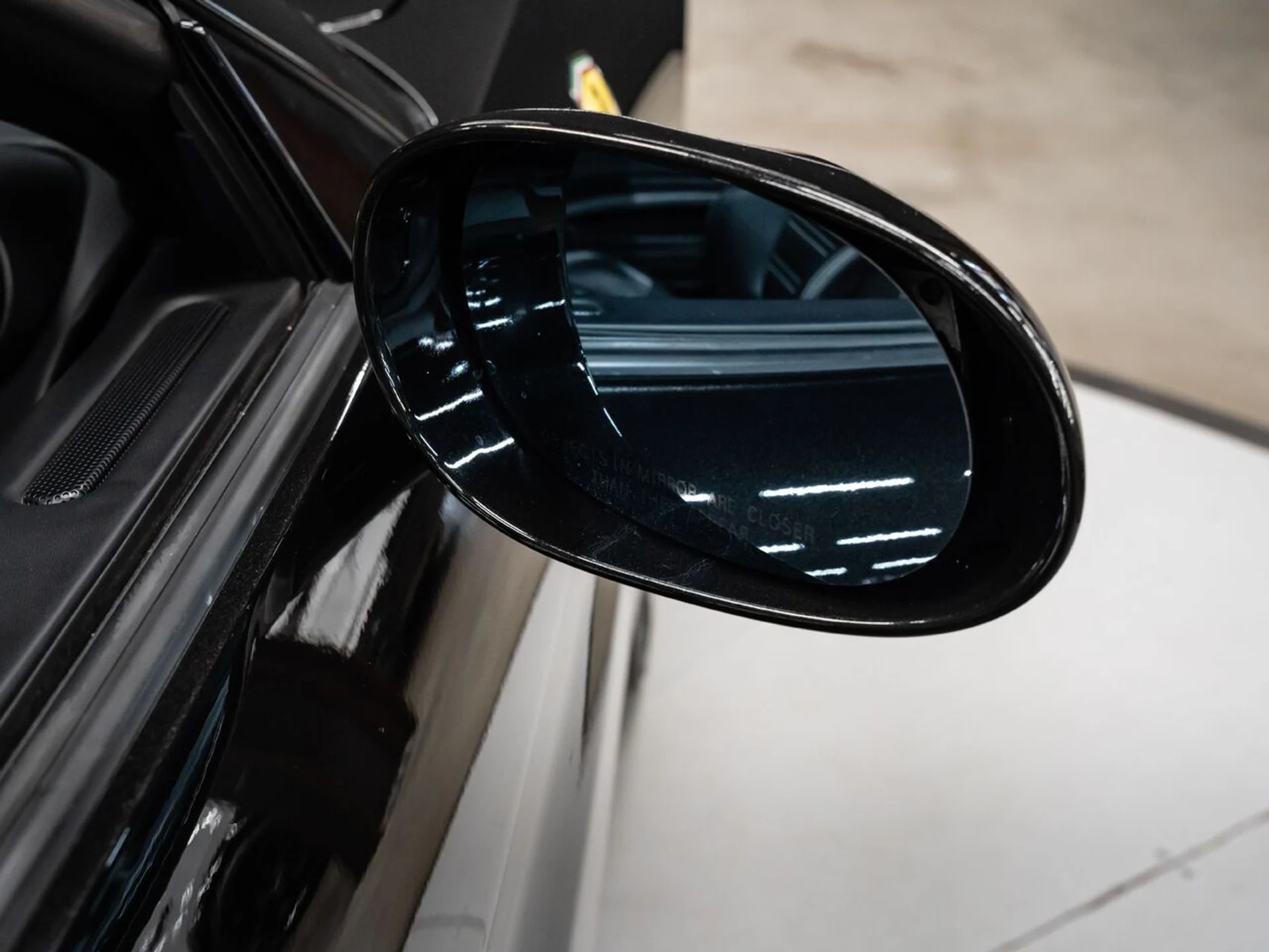 mph063_156301622_ferrari_california_2011_208f177a4c