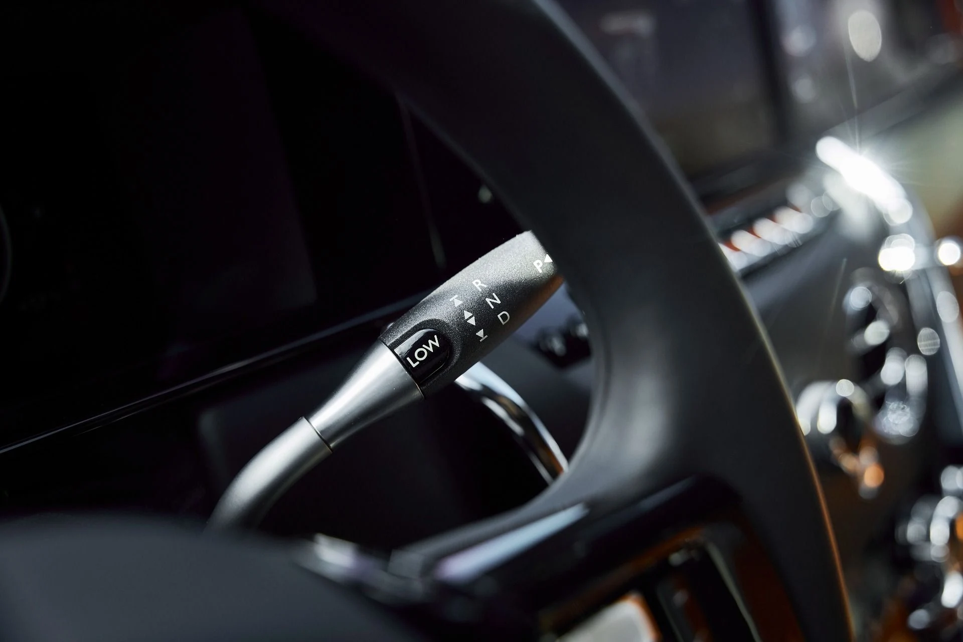 mph063_1577715759_Used_2026_Rolls_Royce_Cullinan_Base_1766884831_00f4c10648