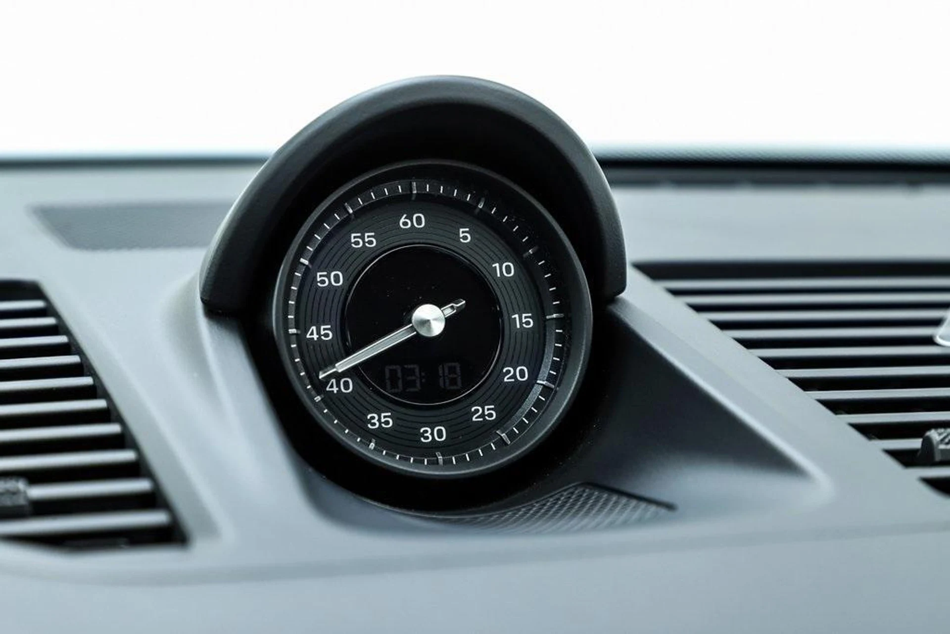 mph063_1604024465_mts_Jq1_Hgk4_Vn_XM_4rdy_I_Jp6ki_Fi_Y_67cfd6f2bf