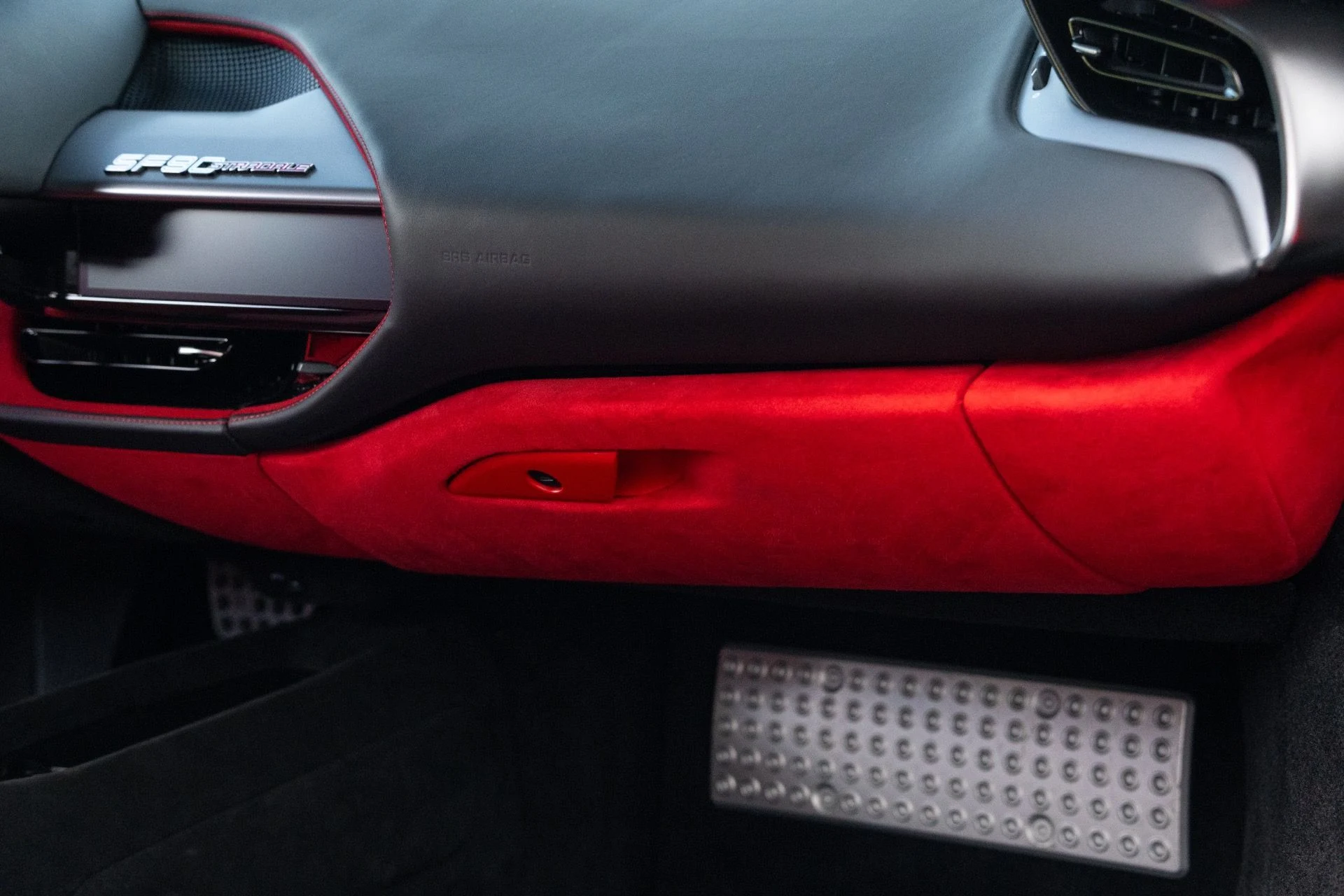 mph063_1644761614_Used_2022_Ferrari_SF_90_Stradale_1772648801_2f6eef70aa