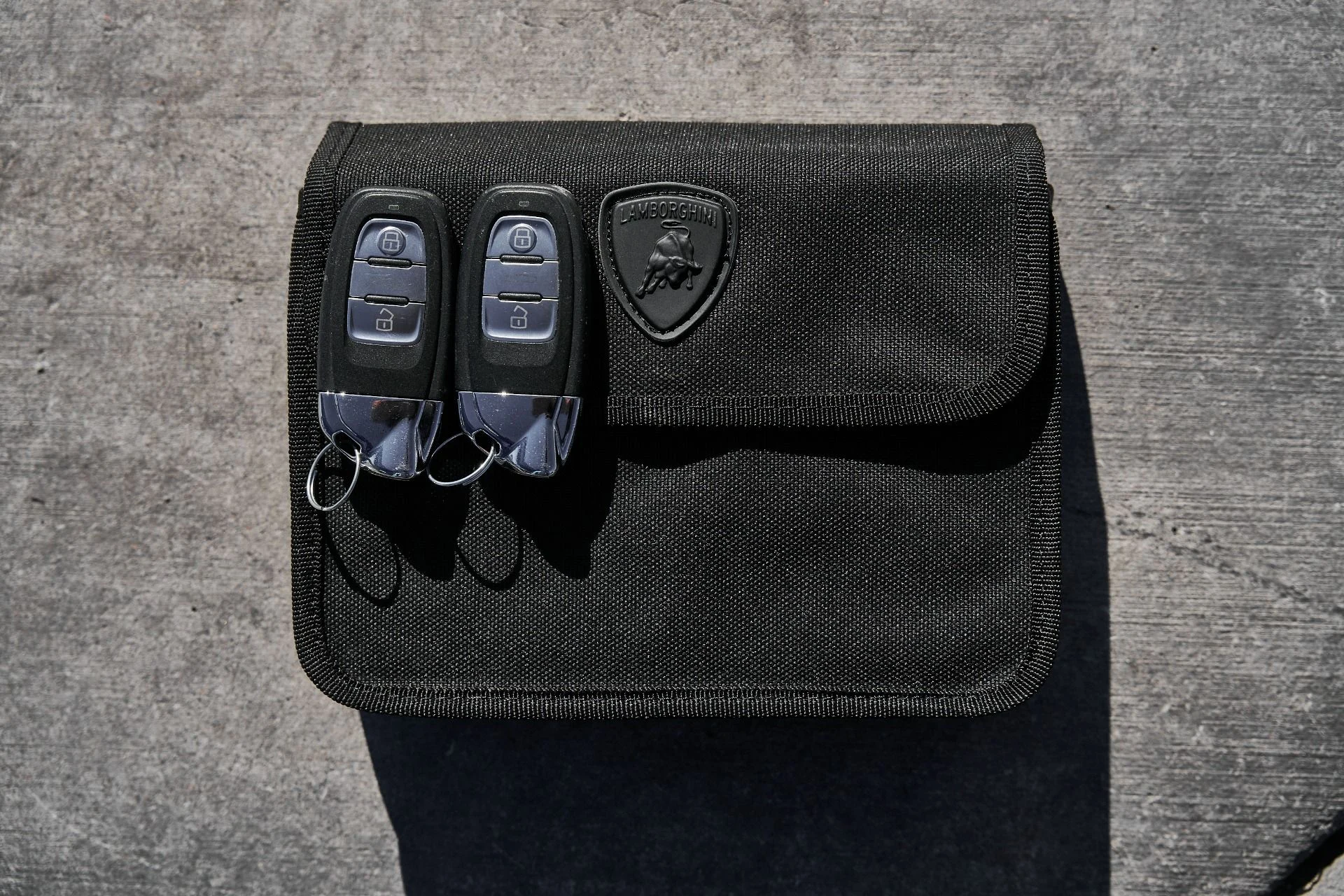 mph063_1668275230_Used_2020_Lamborghini_Huracan_EVO_Base_1766024414_b38125c5d8