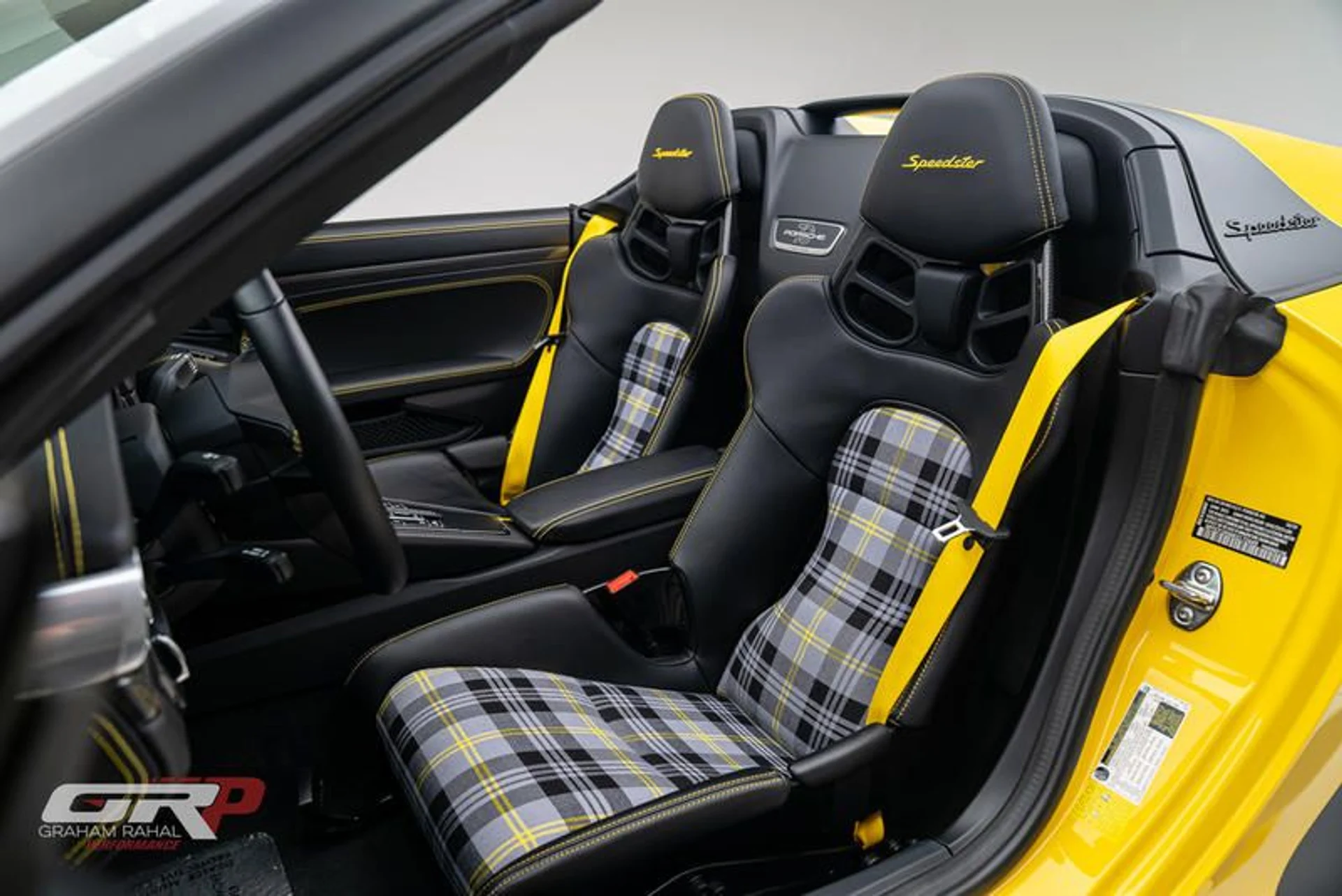 mph063_1680505101_DAA_67_C29_D46_D_4_E82_89_AF_A64_A5_B57_D3_D3_c72ae807b9