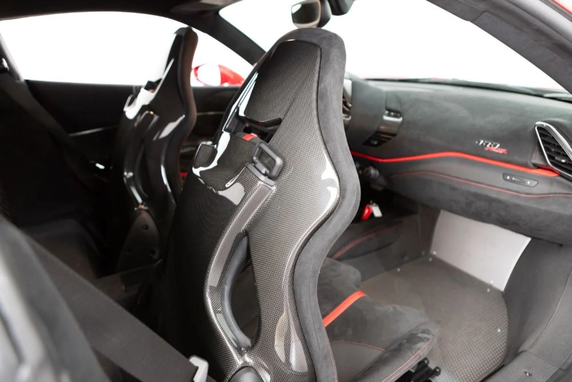 mph063_1730523793_Used_2020_Ferrari_488_Pista_ab7488ac6f