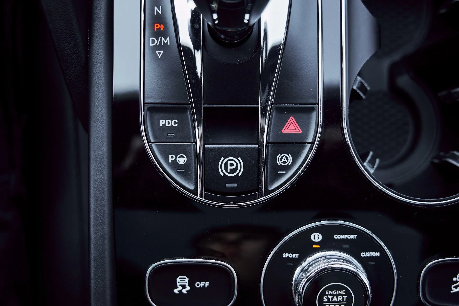 mph063_1922206968_Used_2022_Bentley_Bentayga_V8_1768246190_a4446d6c20