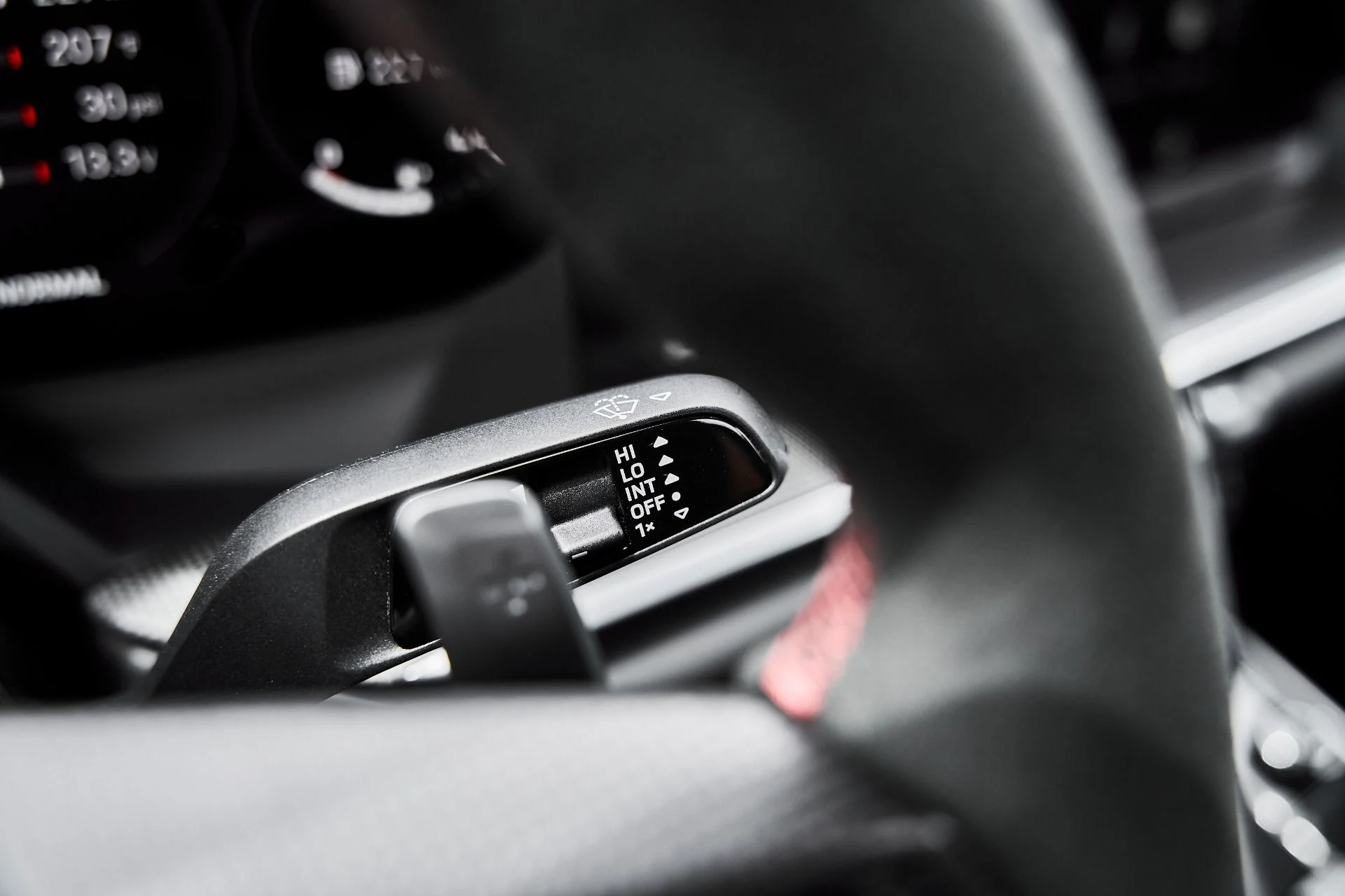 mph063_192501690_Used_2024_Porsche_911_Turbo_S_1776446065_7110dfde05