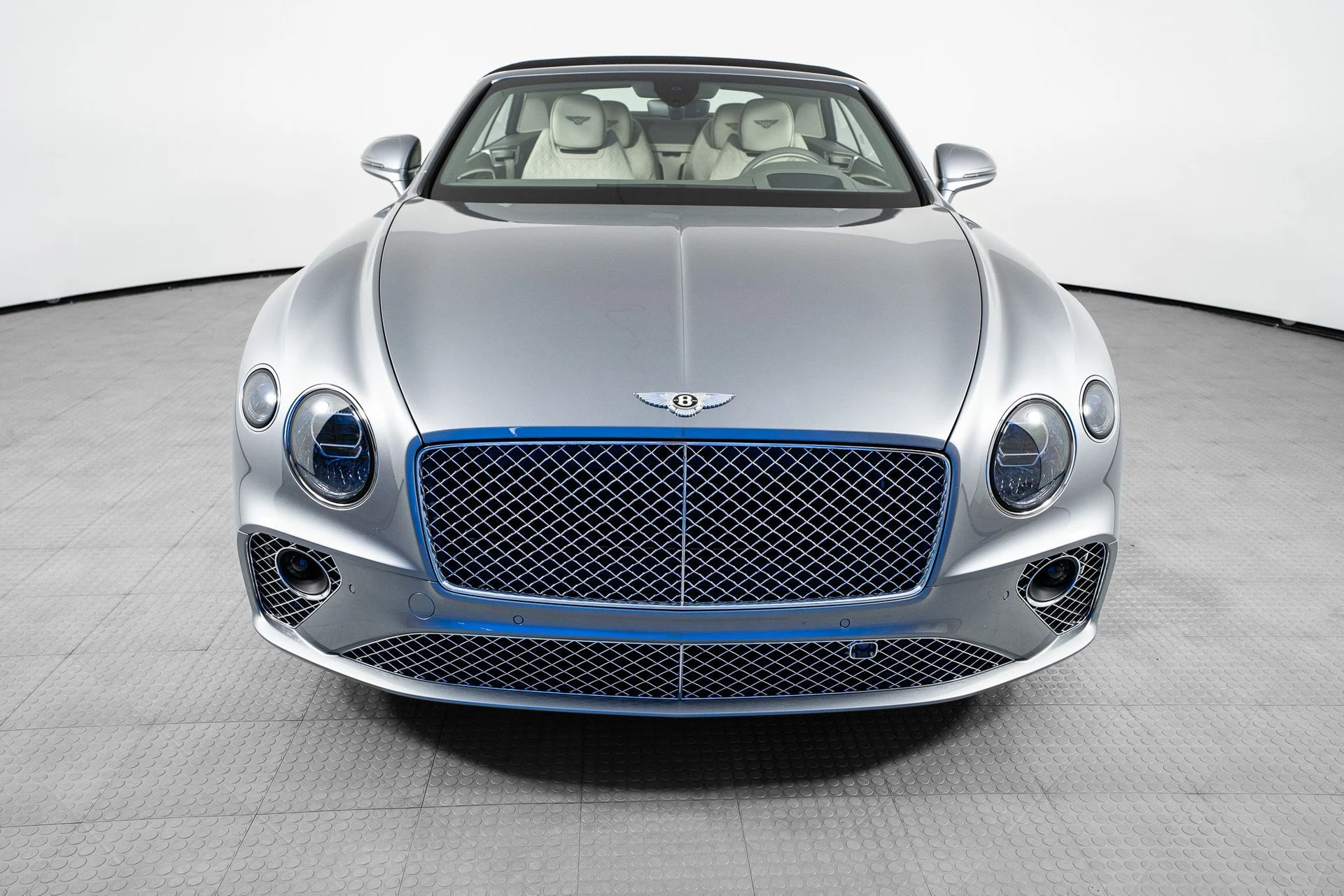 mph063_193275319_7d269ceb_aabe_4548_bbbc_254b889246c7_361f854396