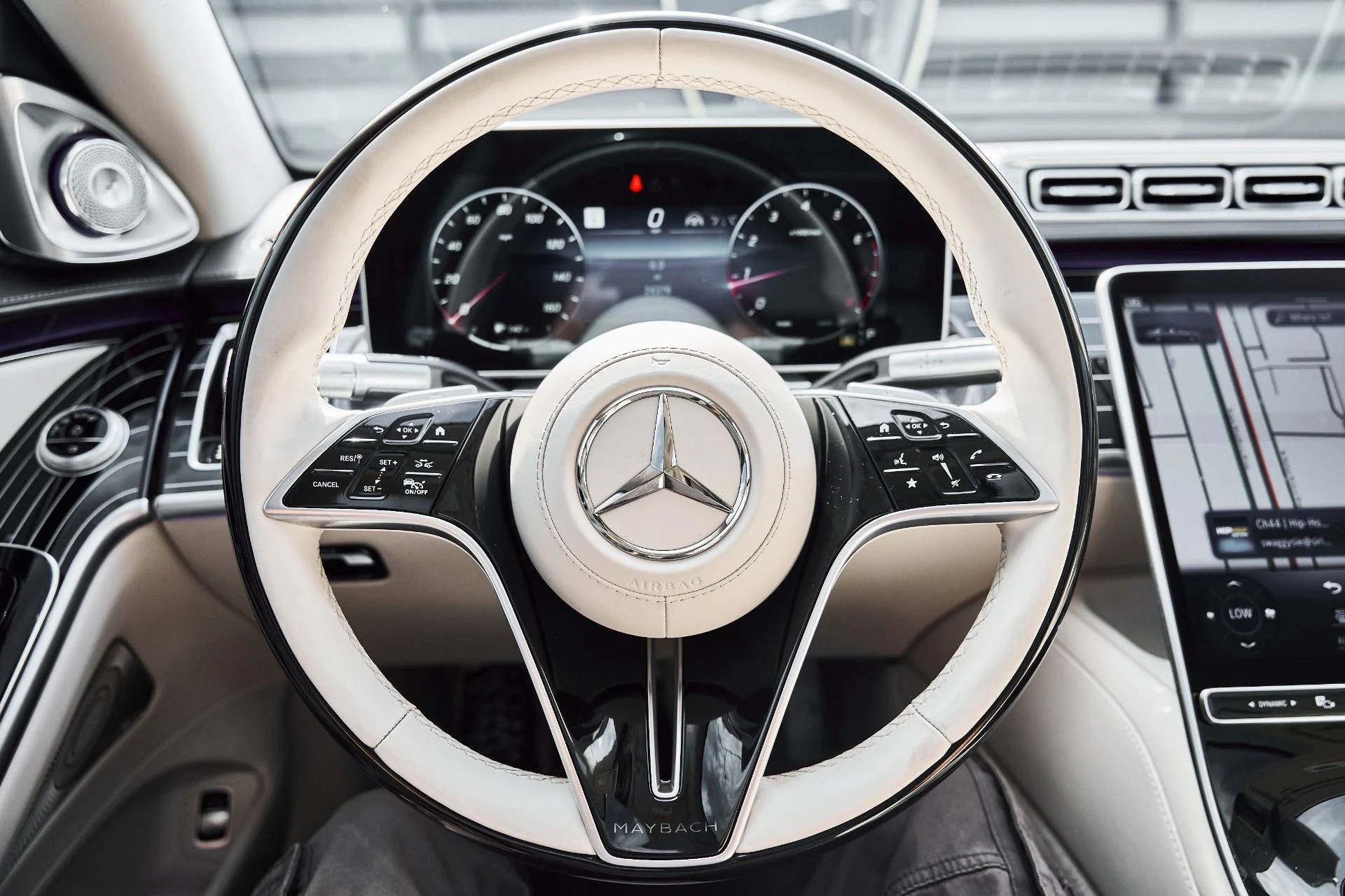 mph063_1971168226_Used_2024_Mercedes_Benz_S_Class_Maybach_S_580_1779327381_a0d23117bb