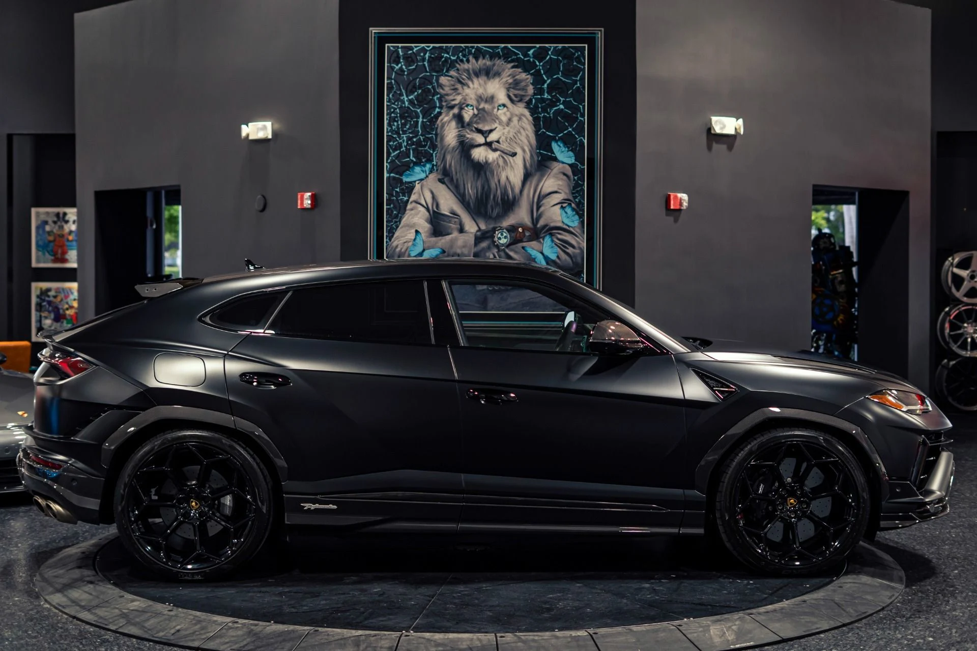 mph063_1973122097_Used_2023_Lamborghini_Urus_Performante_1780413905_7d01abd25c