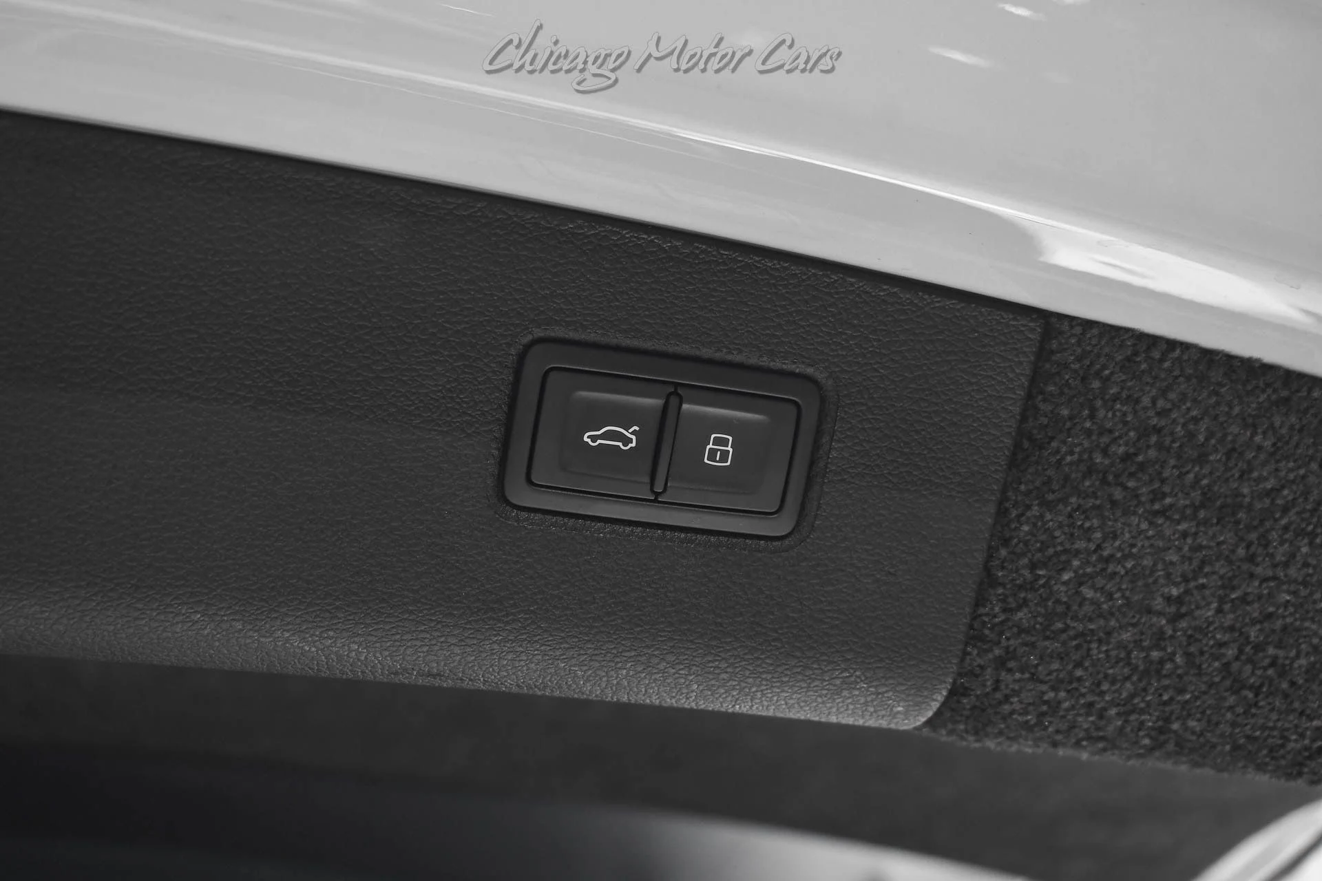 mph063_2015612707_13300_p64_l_4a34474ec0