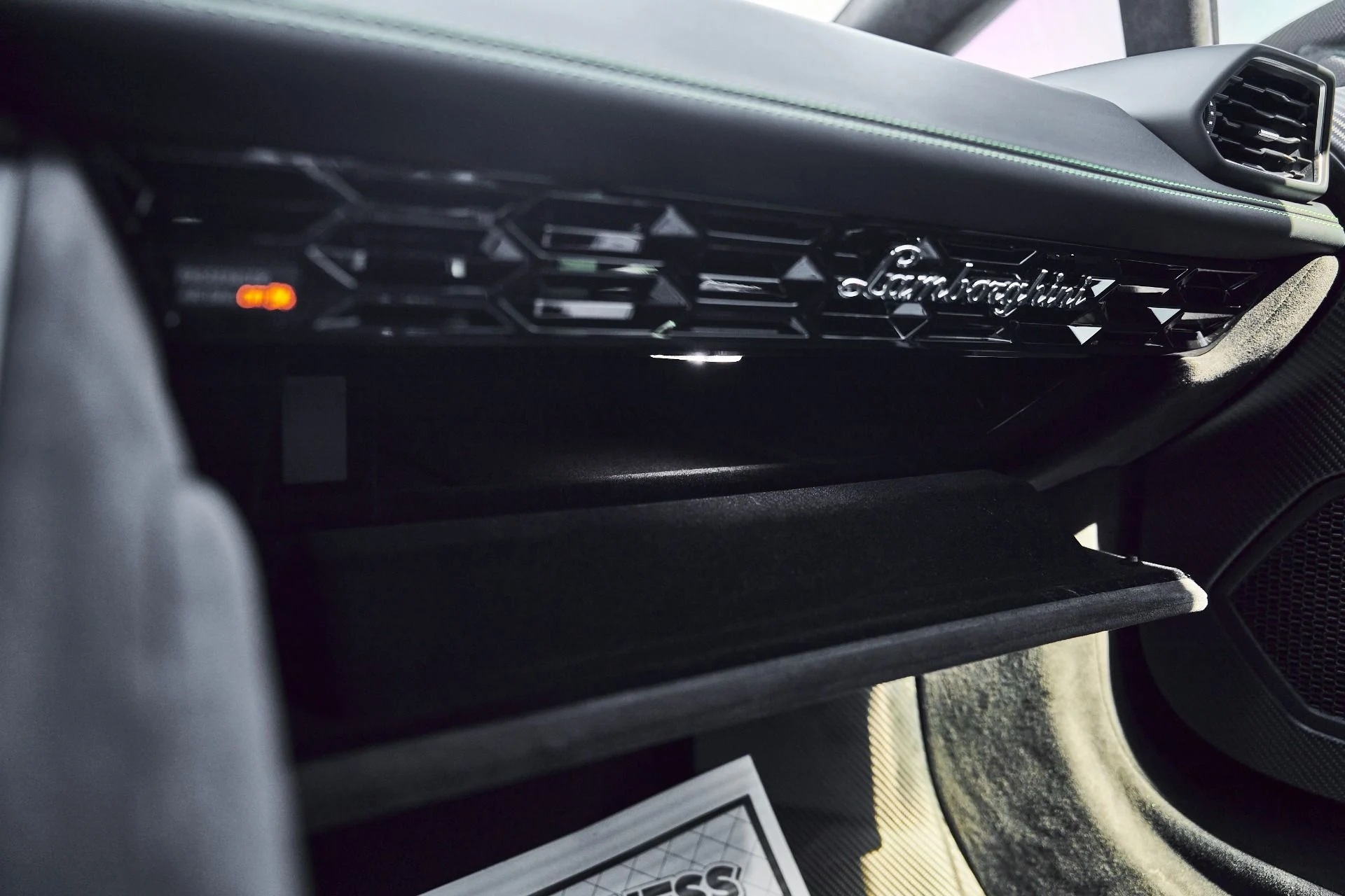 mph063_2057167575_Used_2024_Lamborghini_Huracan_Sterrato_Base_1774300181_55ba5b346f