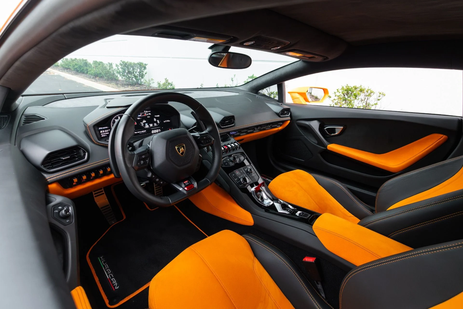 mph063_2060615239_Used_2016_Lamborghini_Huracan_LP_610_4_1780109643_a1ad2d17f2