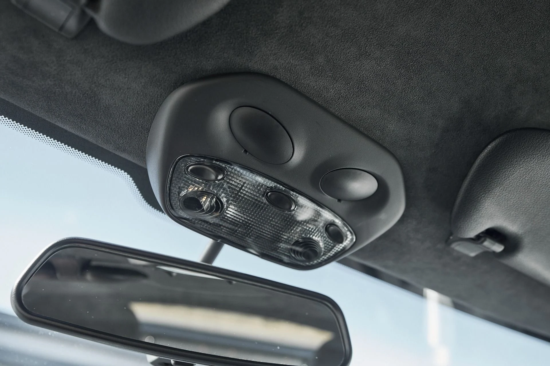 mph063_2061872462_Used_2007_Porsche_911_RS_1763228740_0903bbabc9