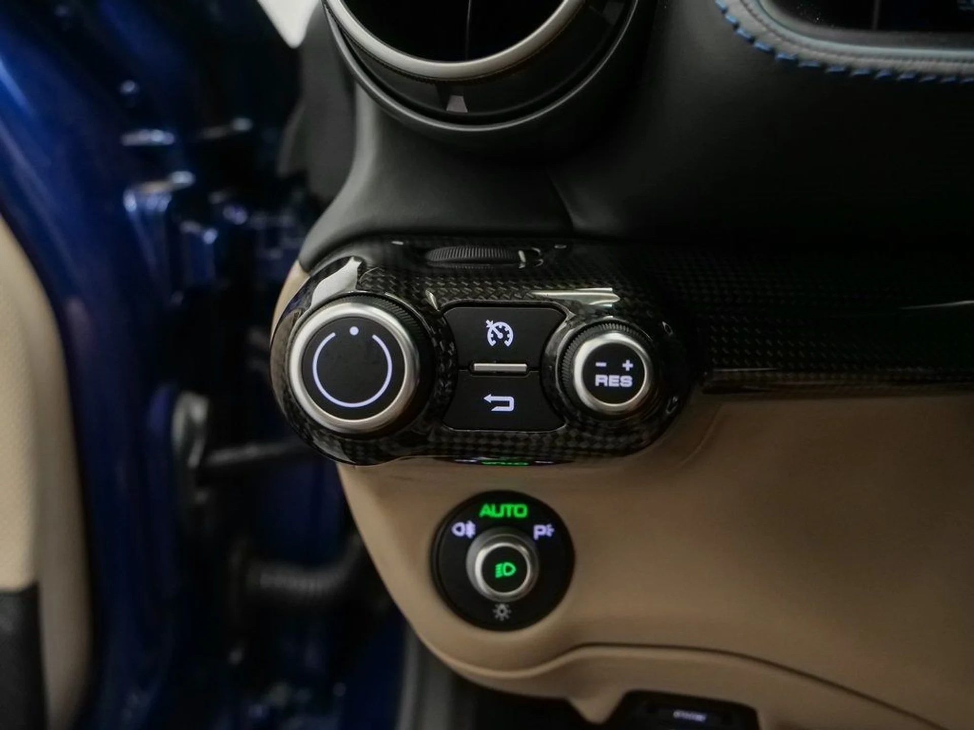 mph063_2081091753_64_425ba512a2