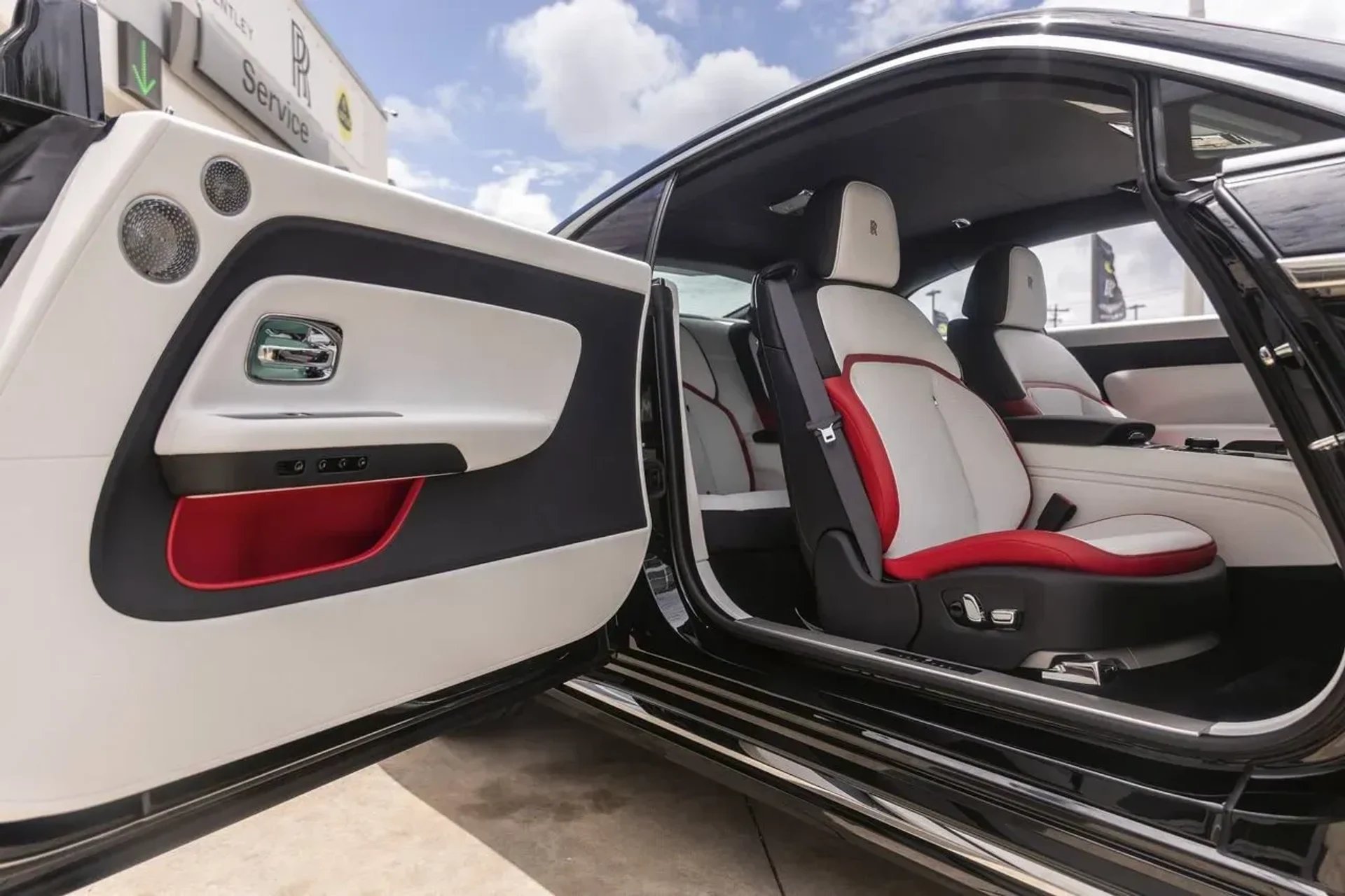 mph063_2105170887_40fc590785824cdd94197e422f39e560_2f71805973